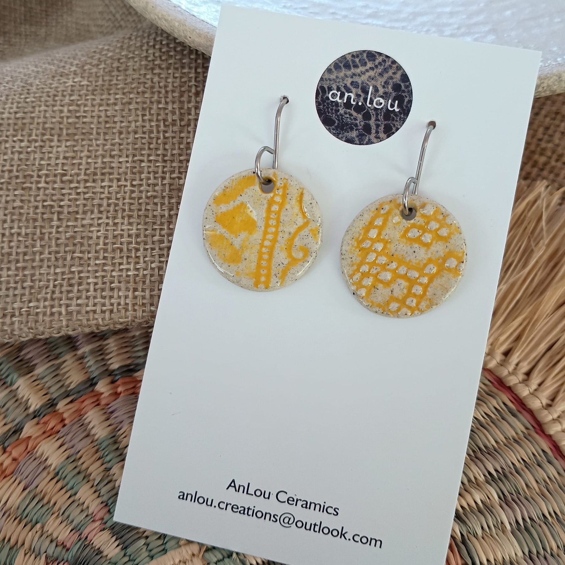 Medium Yellow Lace Drops