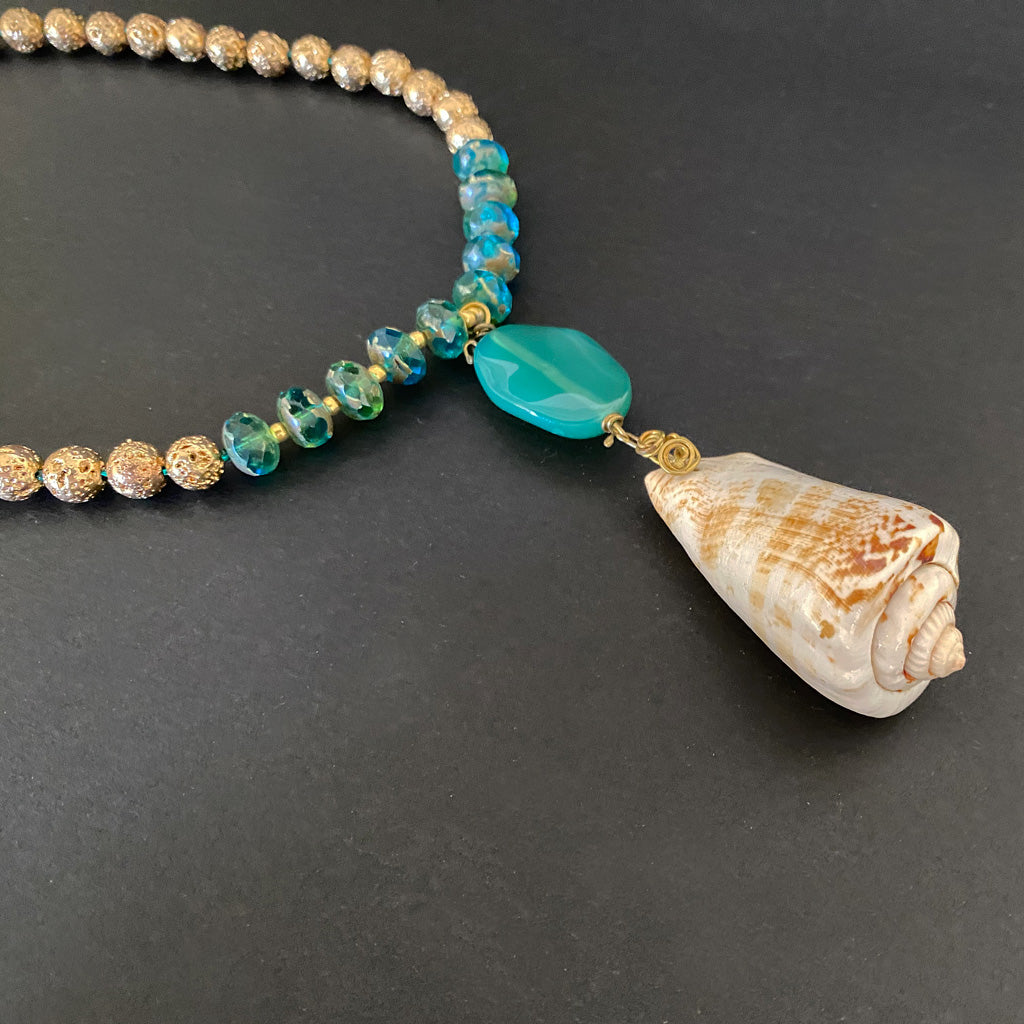 Natural Shell Necklace