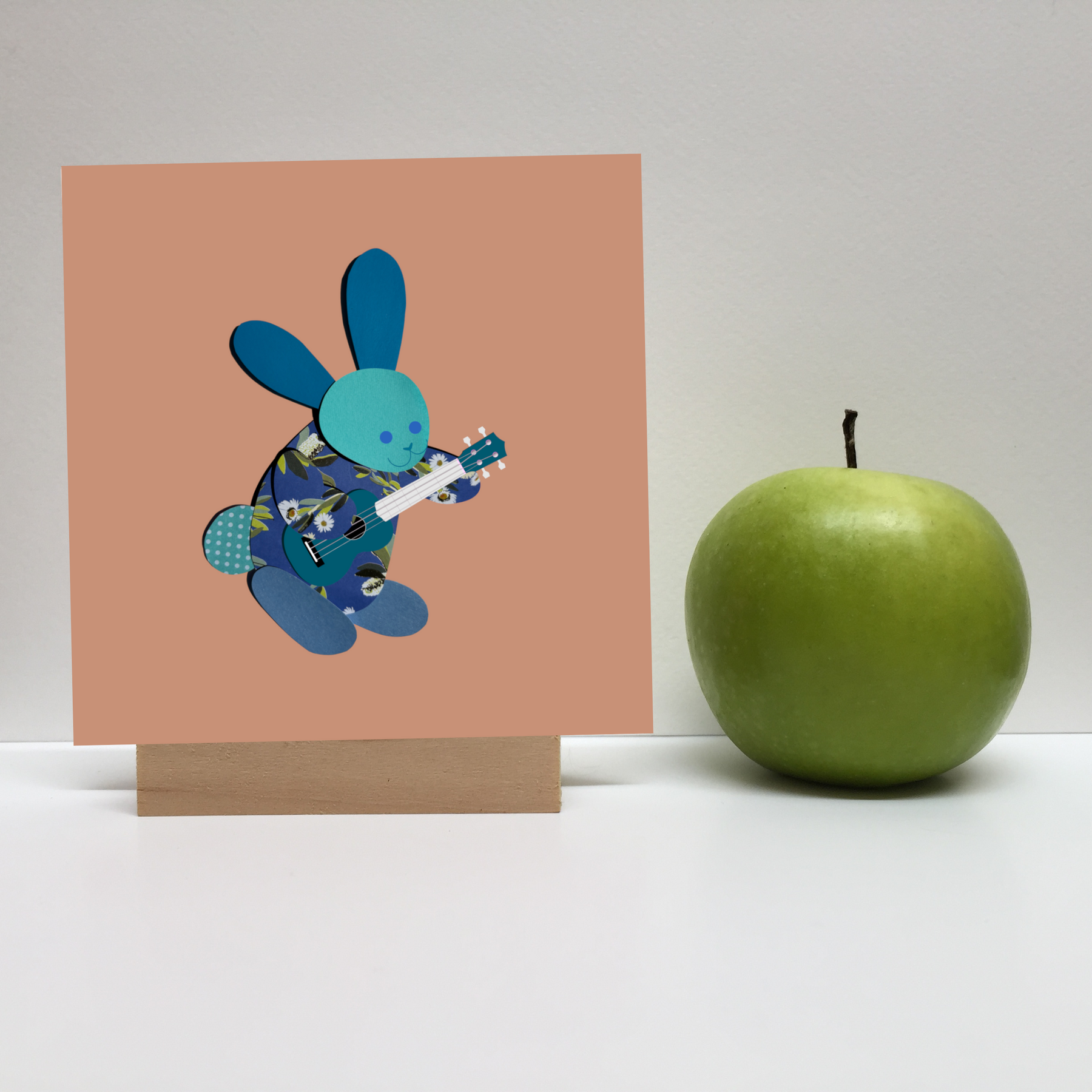 ukulele bunny