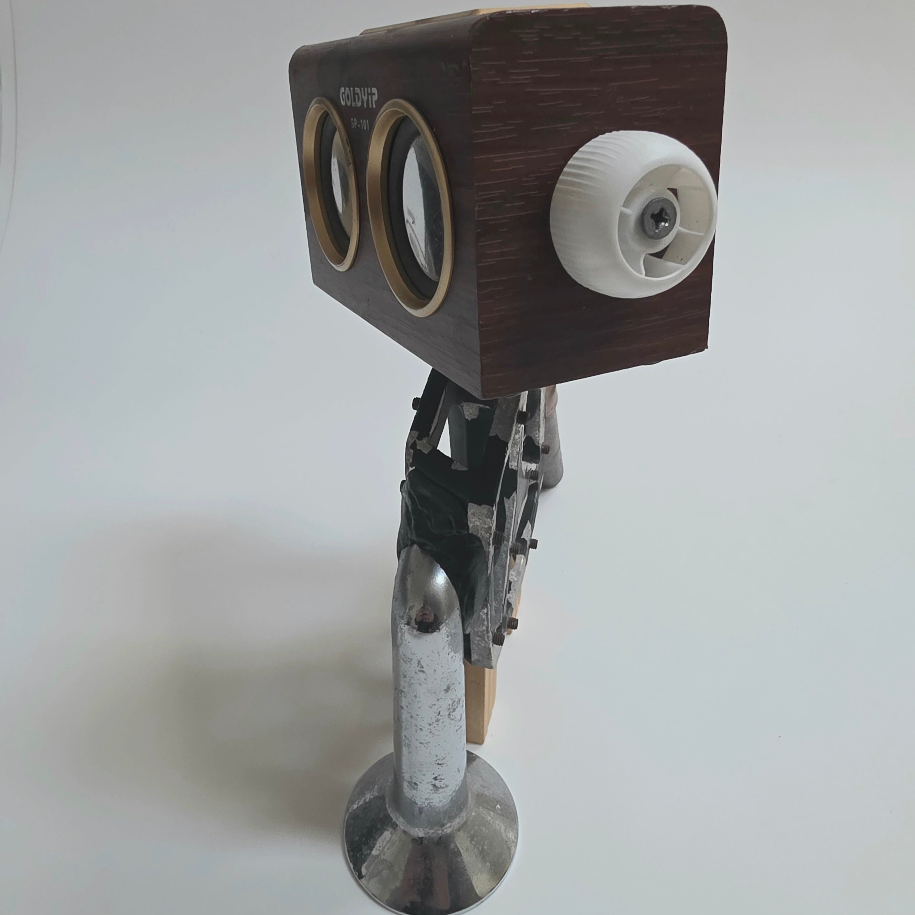 Remade, Reimagined: Goldie Oldie – Upcycled Robot Sculpture