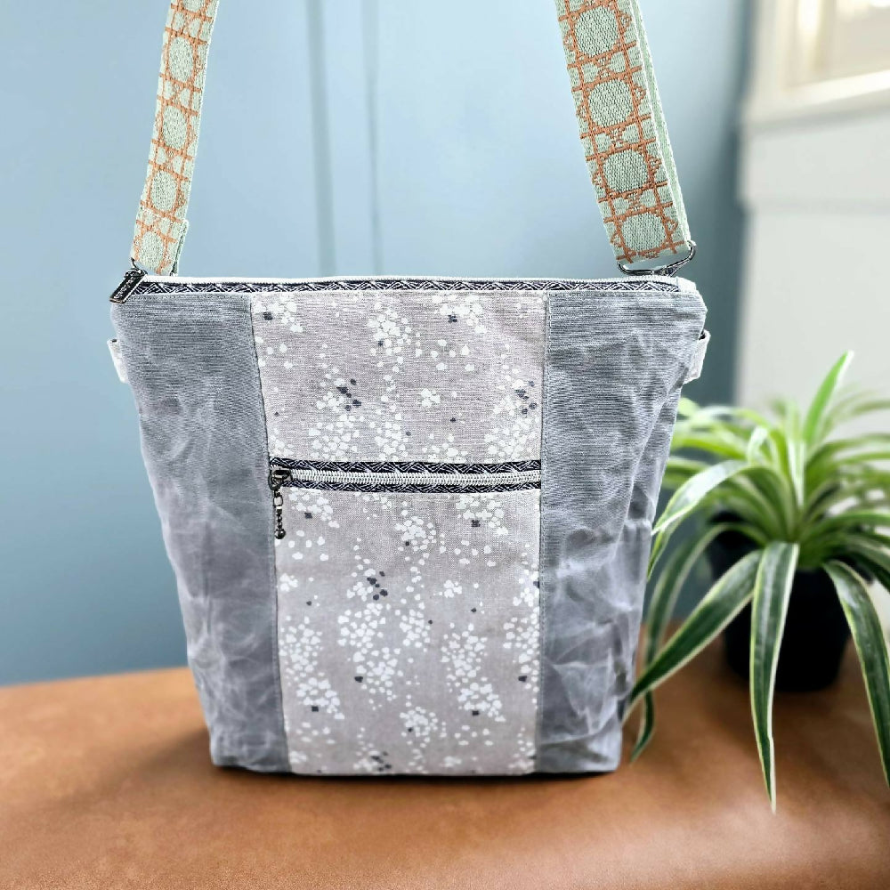 Grey waxed canvas crossbody tote bag. Winter colours.