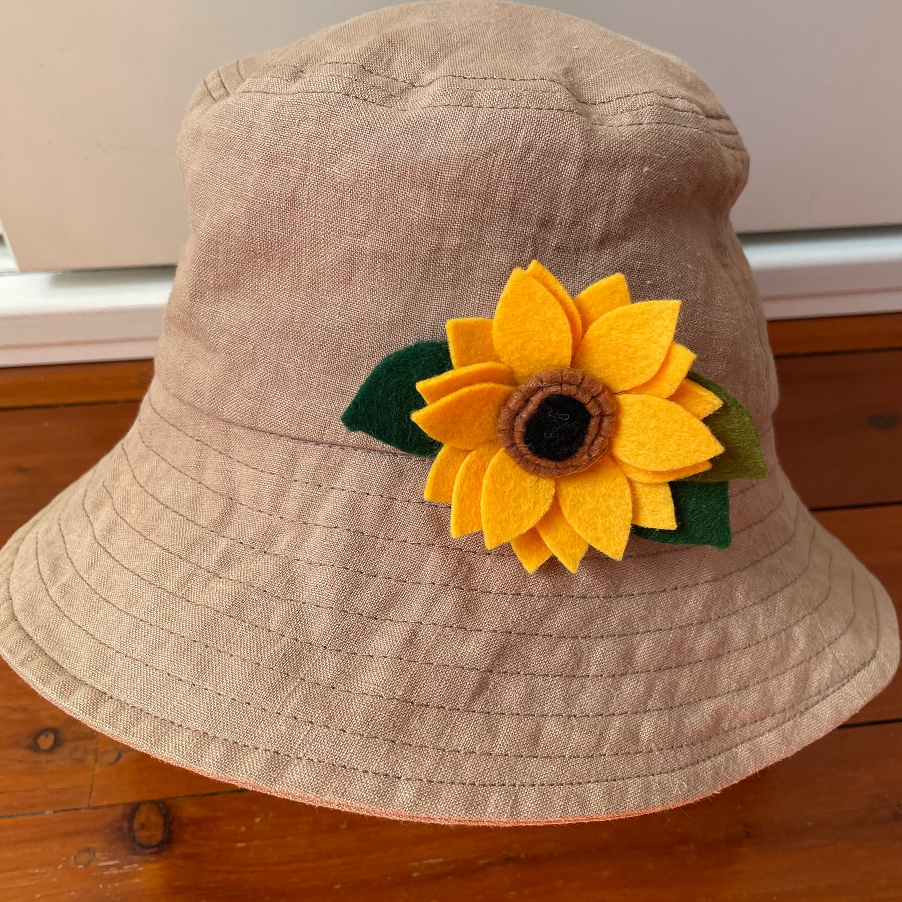 Sunflower brooch