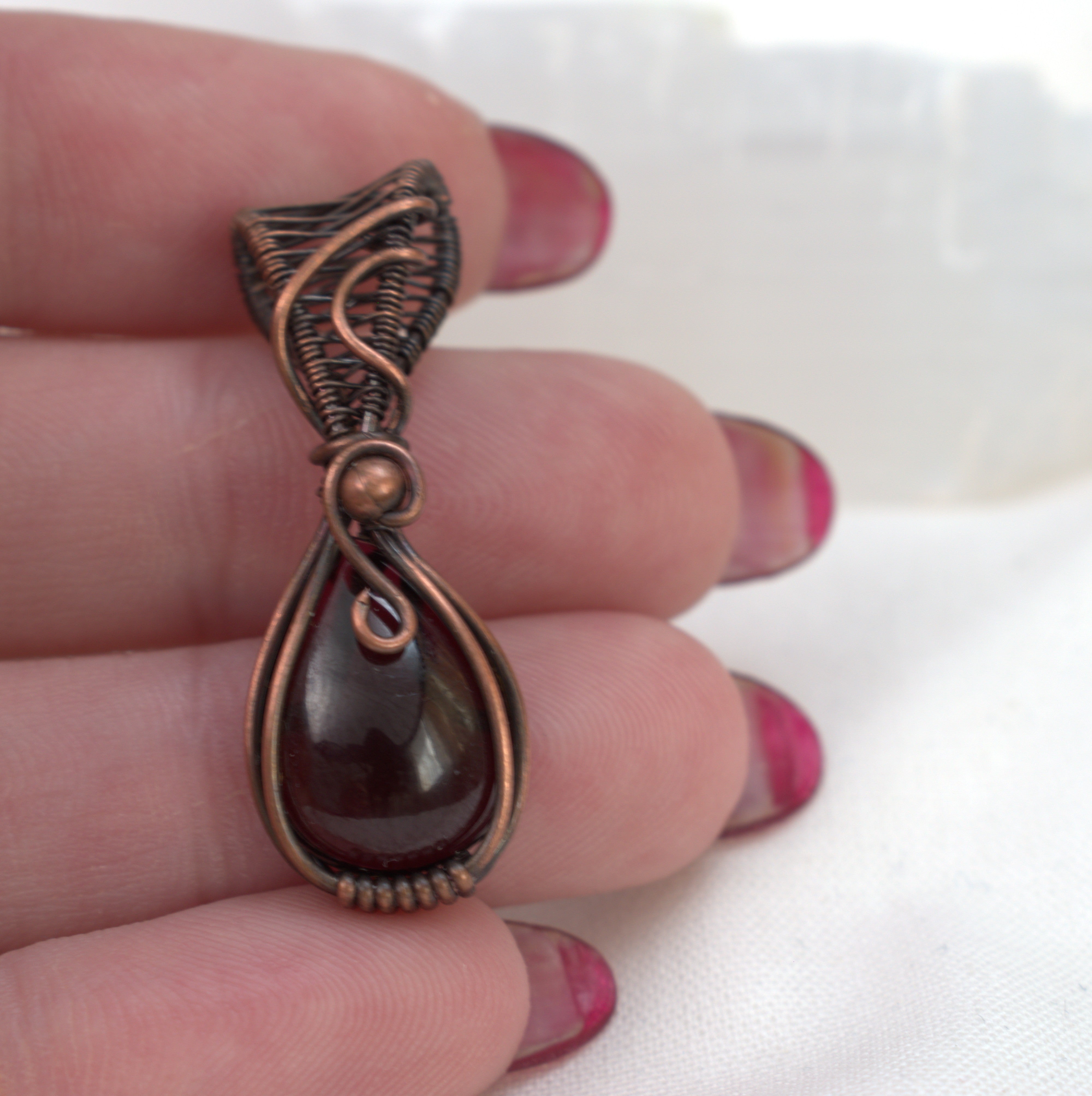Velvet Ember – Garnet & Copper Pendant.