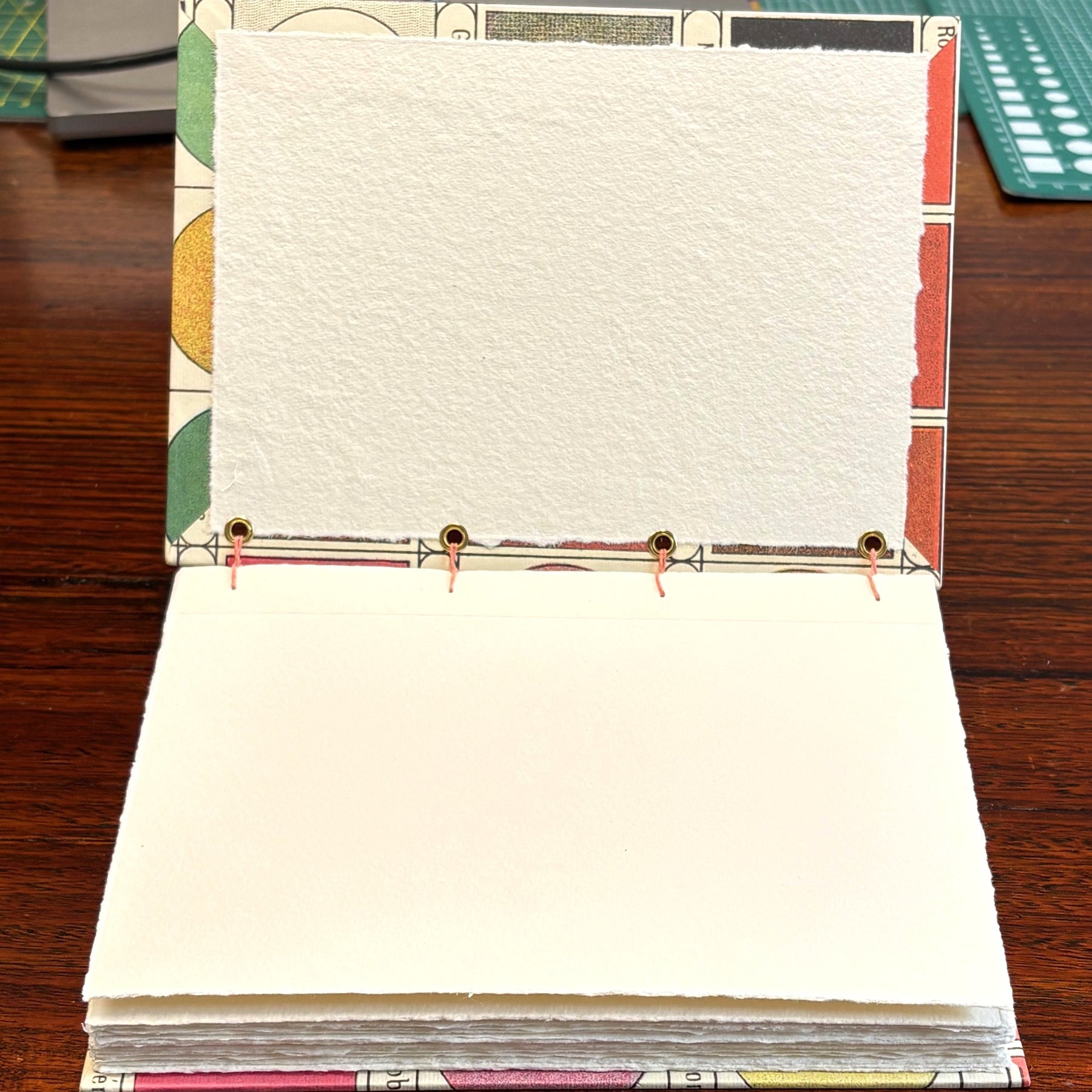 Layflat Watercolour Sketchbook with 300 gsm Cold Press Saunders Art Paper