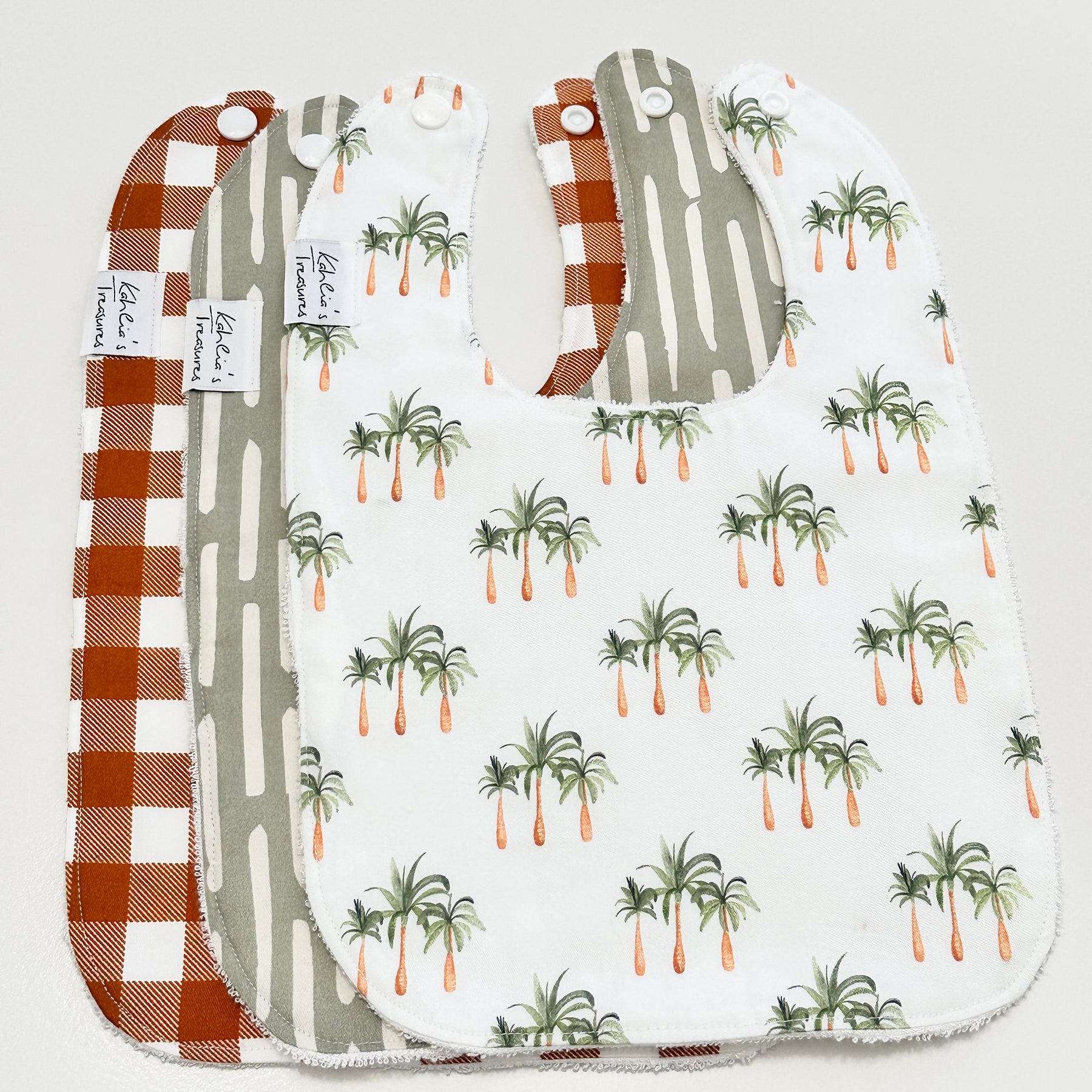Palm tree bib set