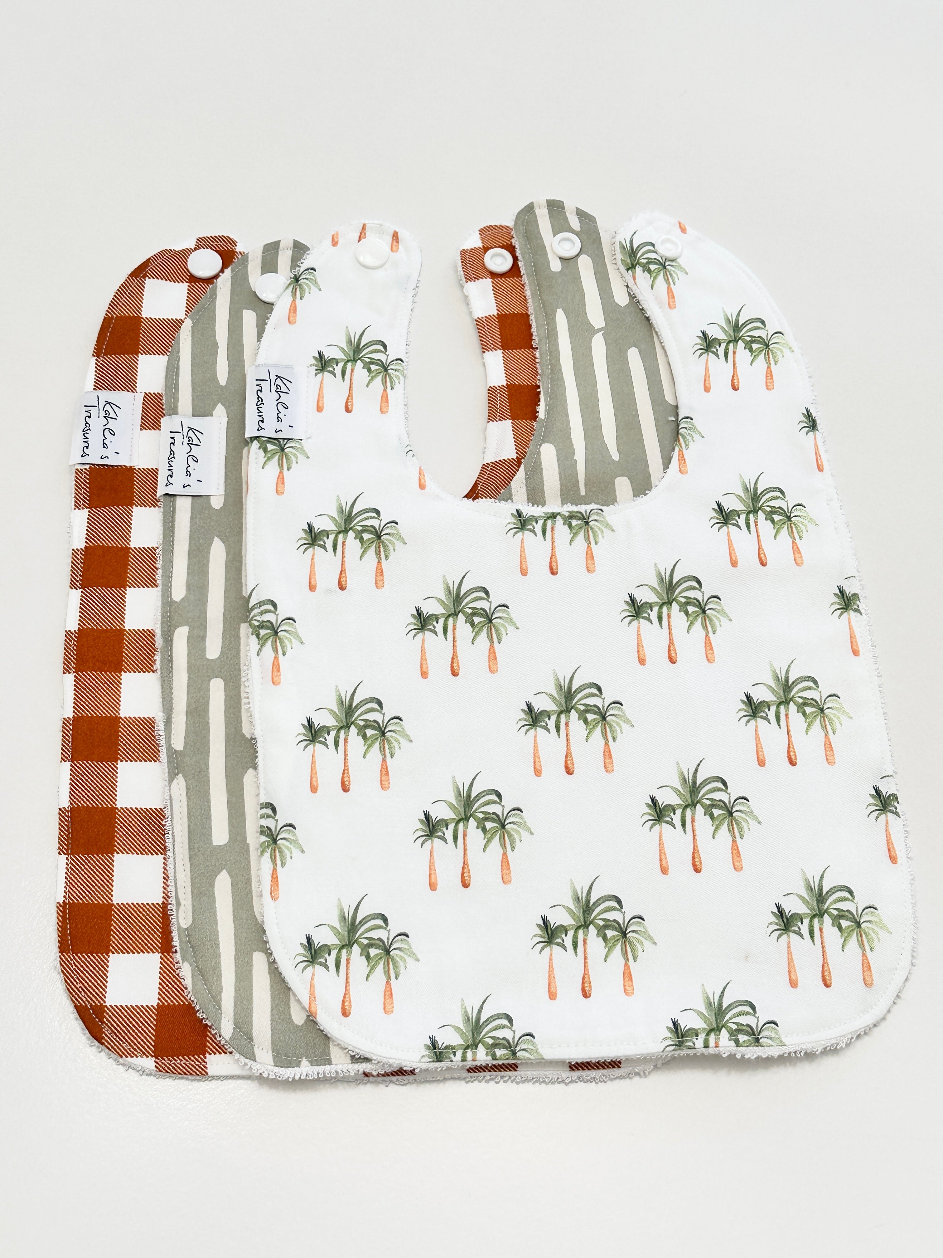 Palm tree bib set