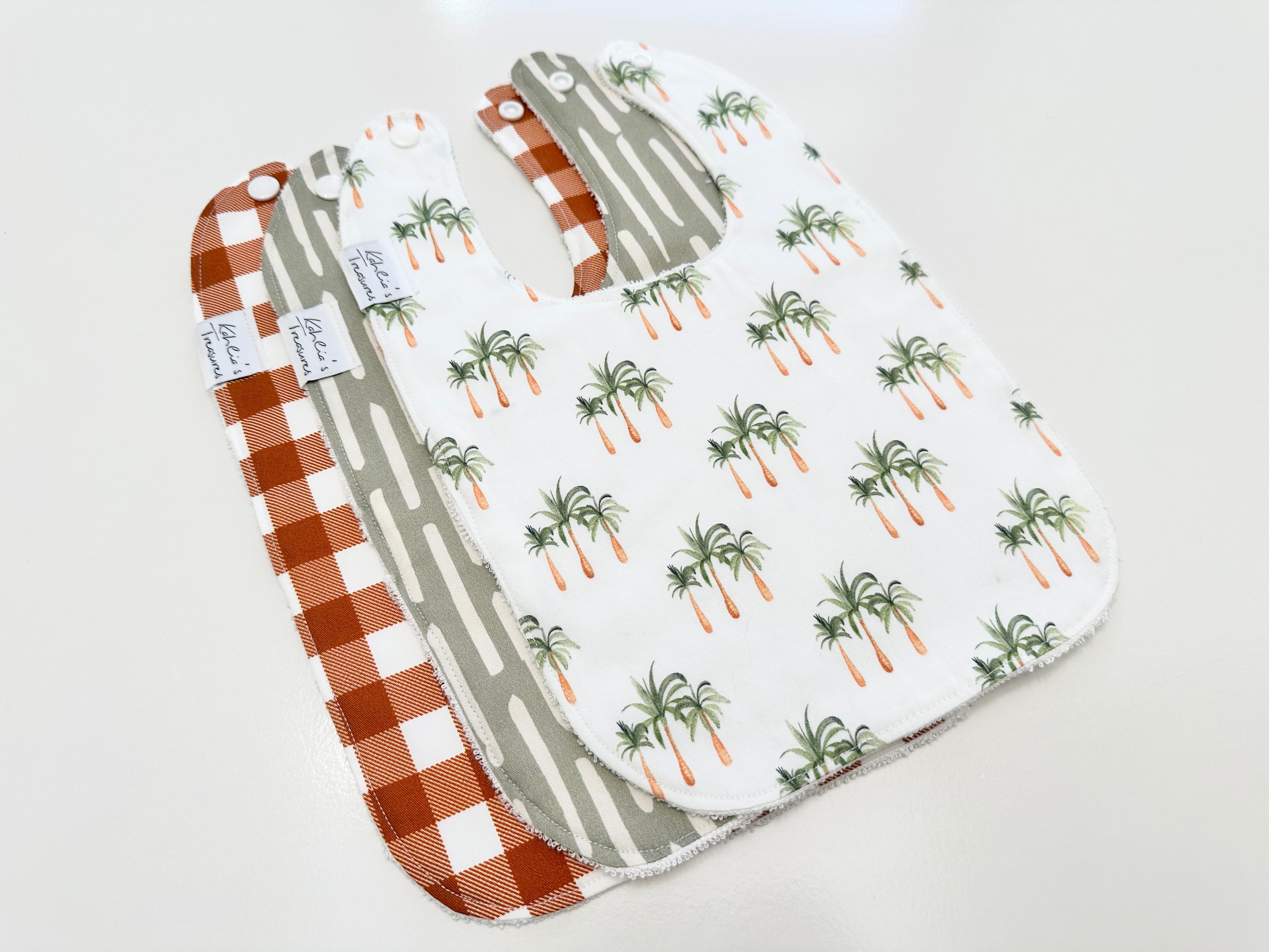 Palm tree bib set