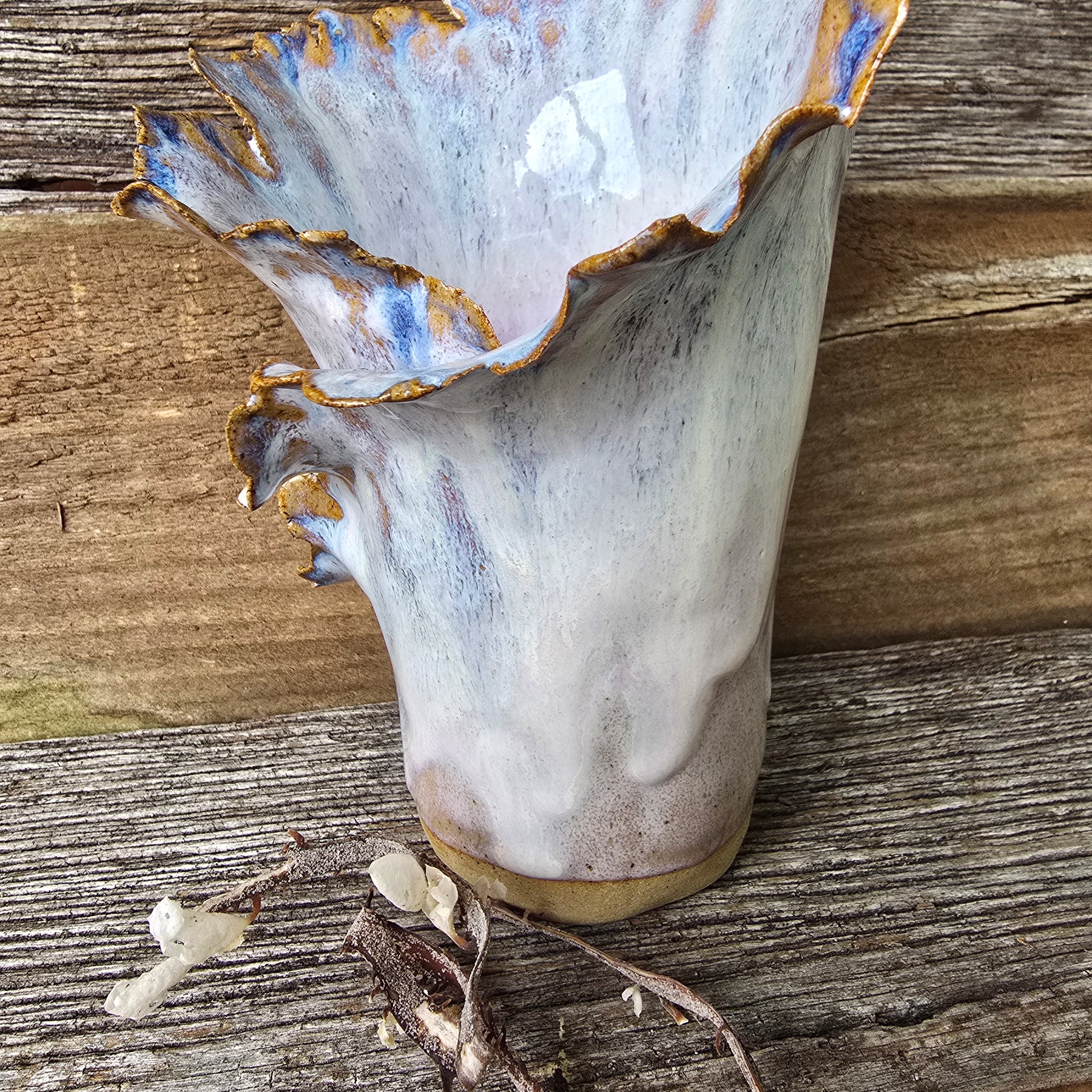 Stunning large petal vase