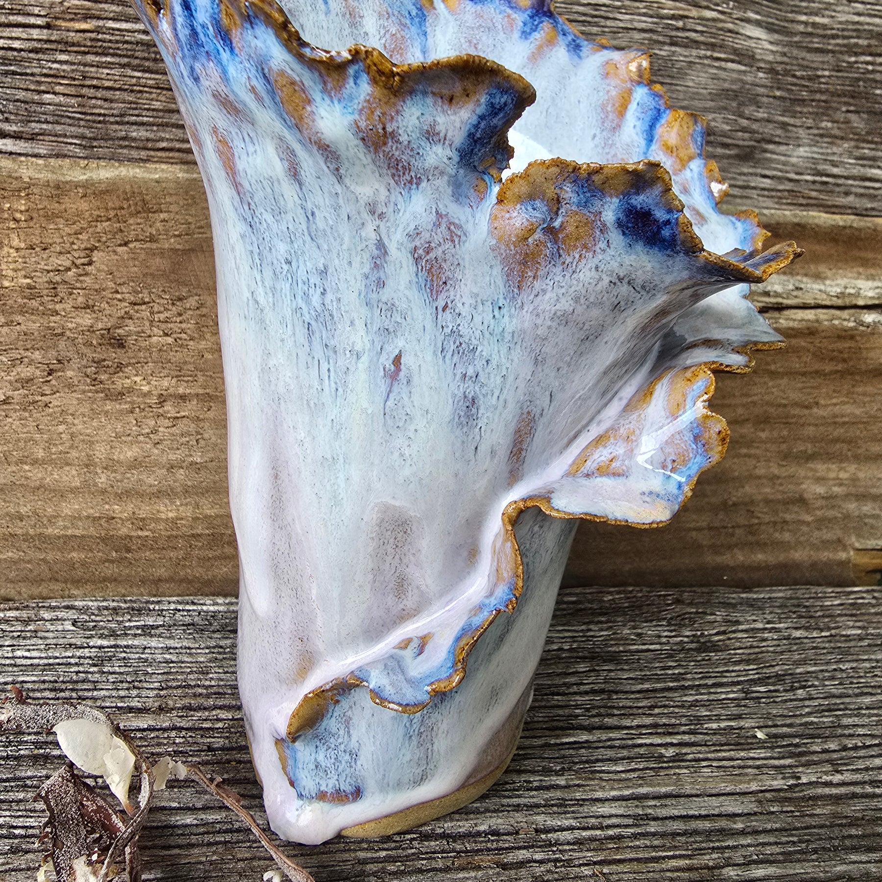 Stunning large petal vase