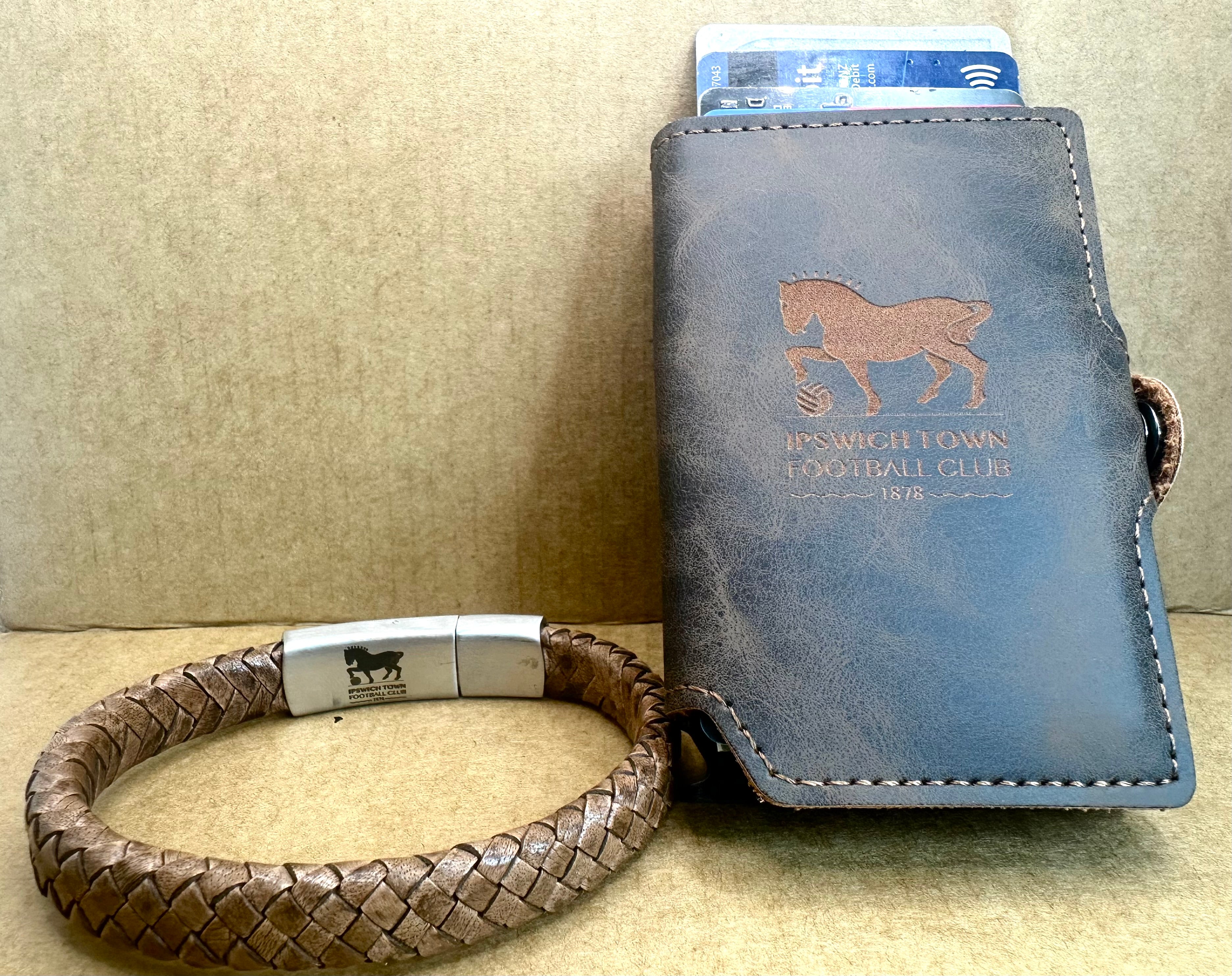 Personalized Leather Wallet & Bracelet Set with Engraving - Unique Gift for Men, Xmas Gift set