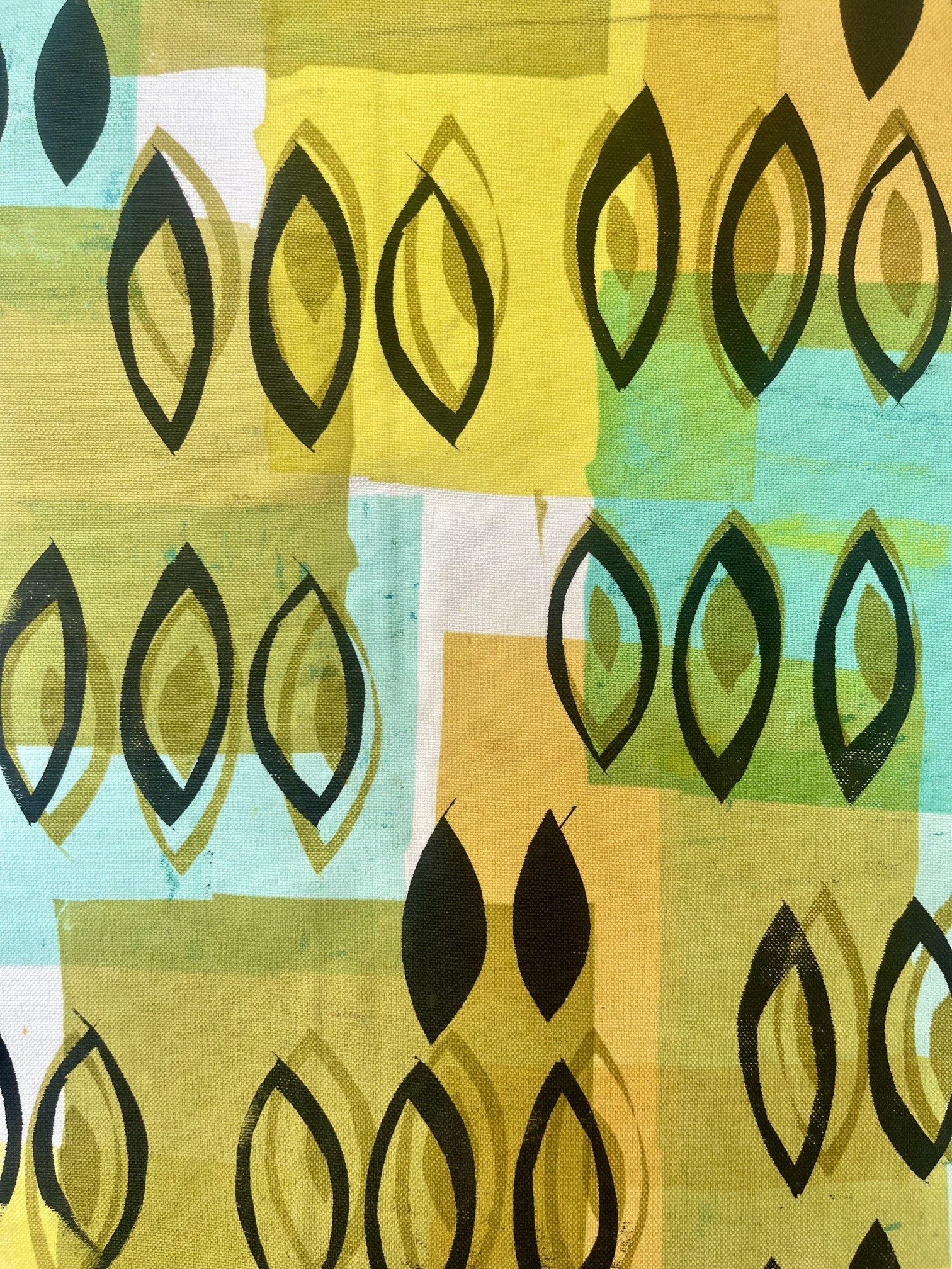 Table runner - Turquoise gold and black peaks