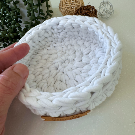Crochet handmade basket | White | Mini |Recycled tshirt yarn