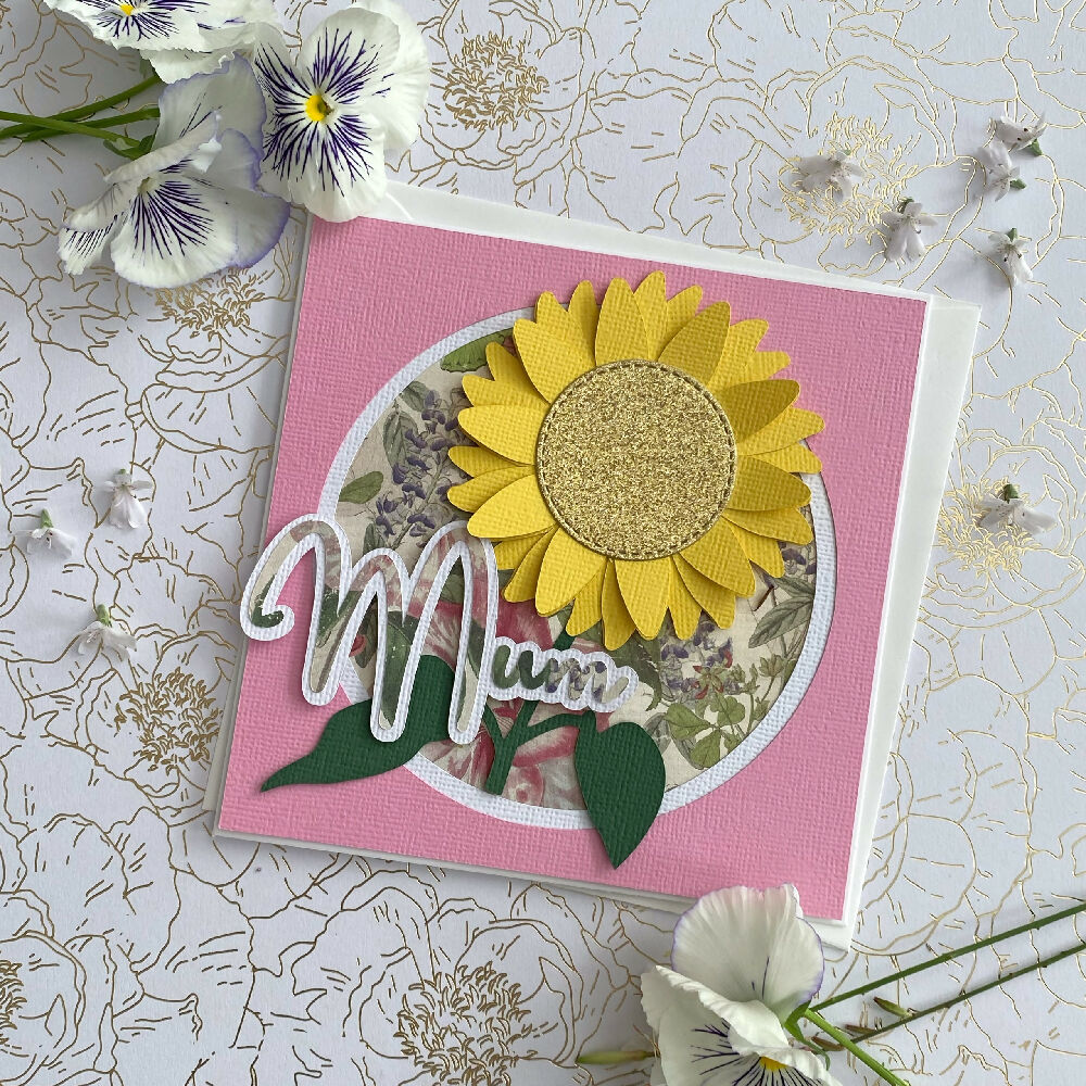 Floral birthday card, Mum, Mother's day card. Sunflower, daisy.
