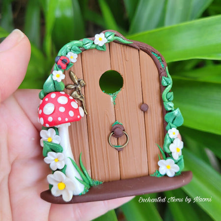 Red Mushroom Mini Woodland Fairy door