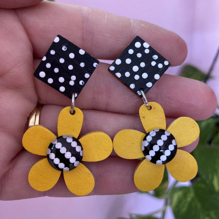 Sunshine yellow flower earrings