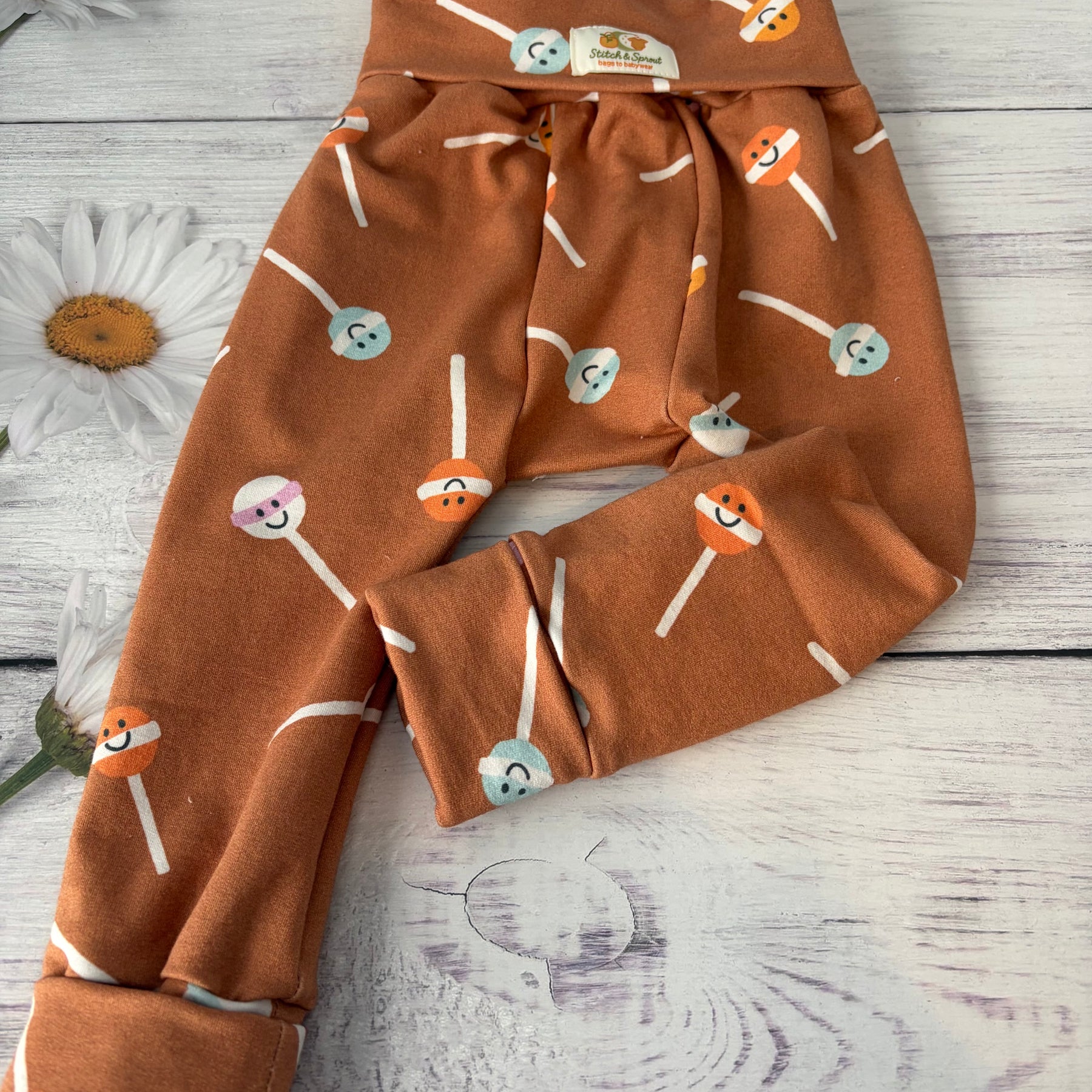 Baby and Toddler Lounge Pants Leggings Lollipops Cotton Lycra Size 12-18 months