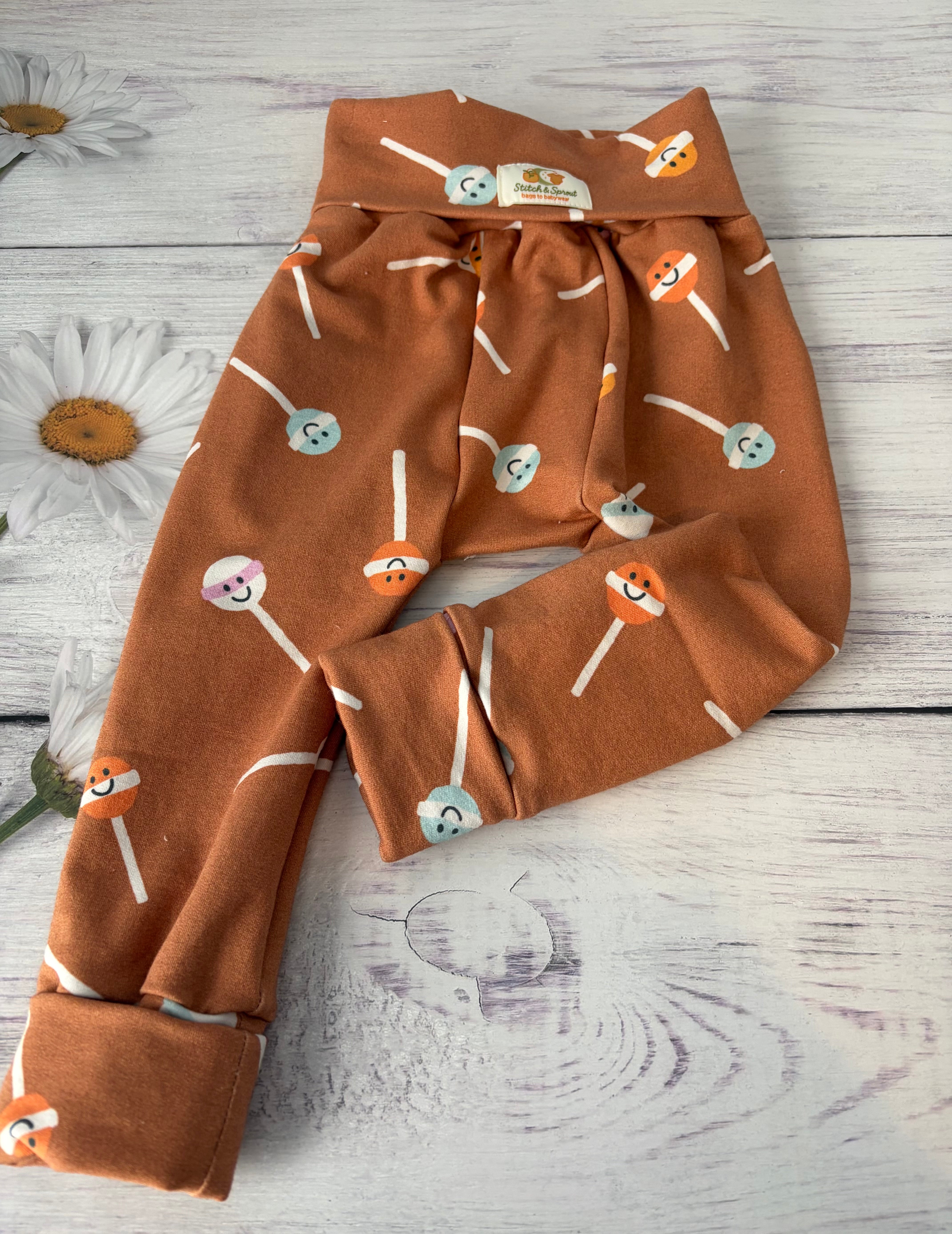 Baby and Toddler Lounge Pants Leggings Lollipops Cotton Lycra Size 12-18 months