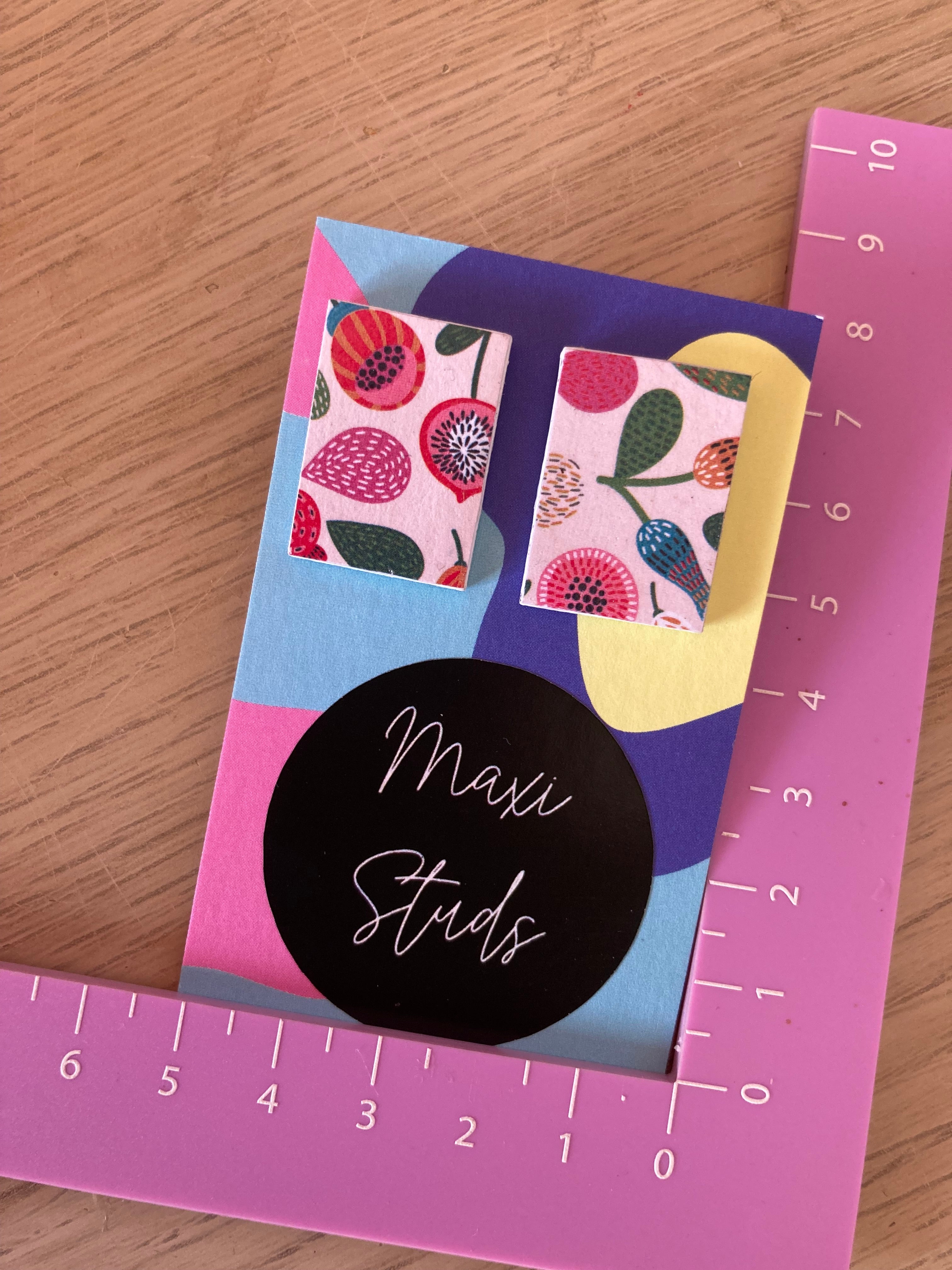 Botanical maxi studs