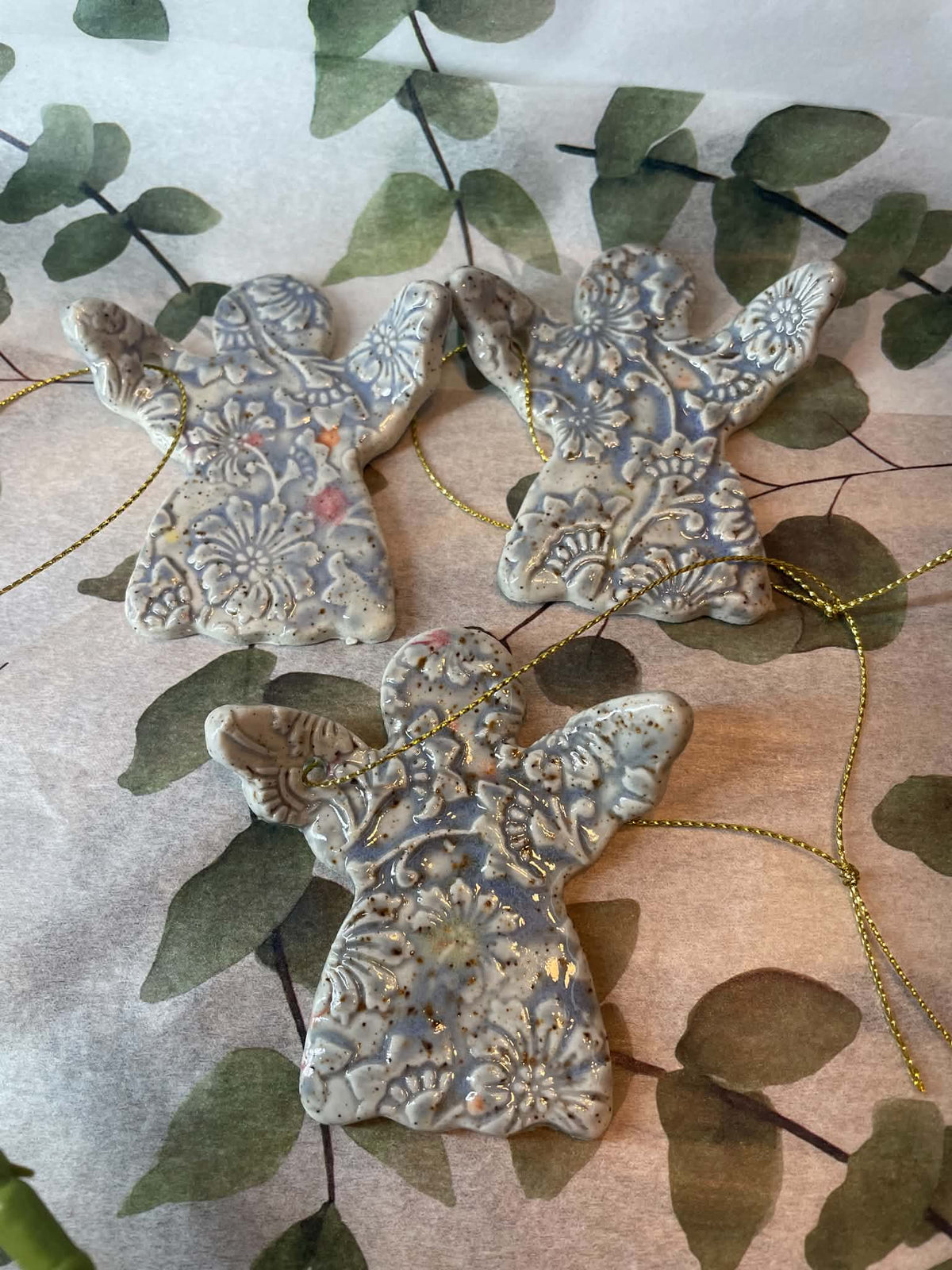 Christmas hug angels