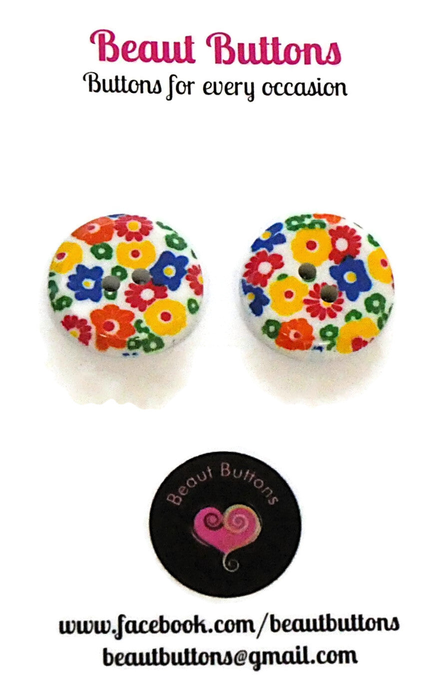 Button necklace - Floral Fantasy