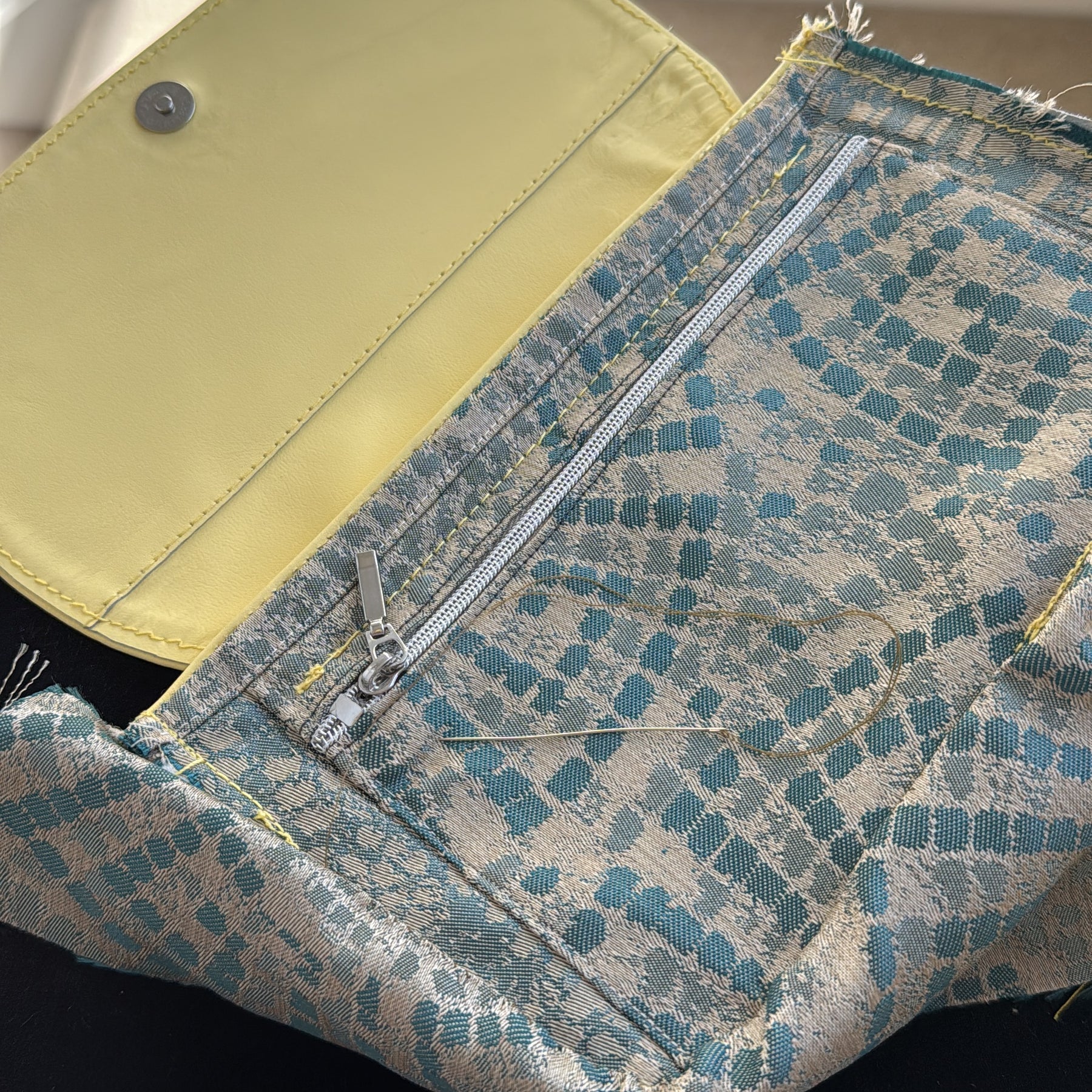 Lemon Meringue Cross Body Bag
