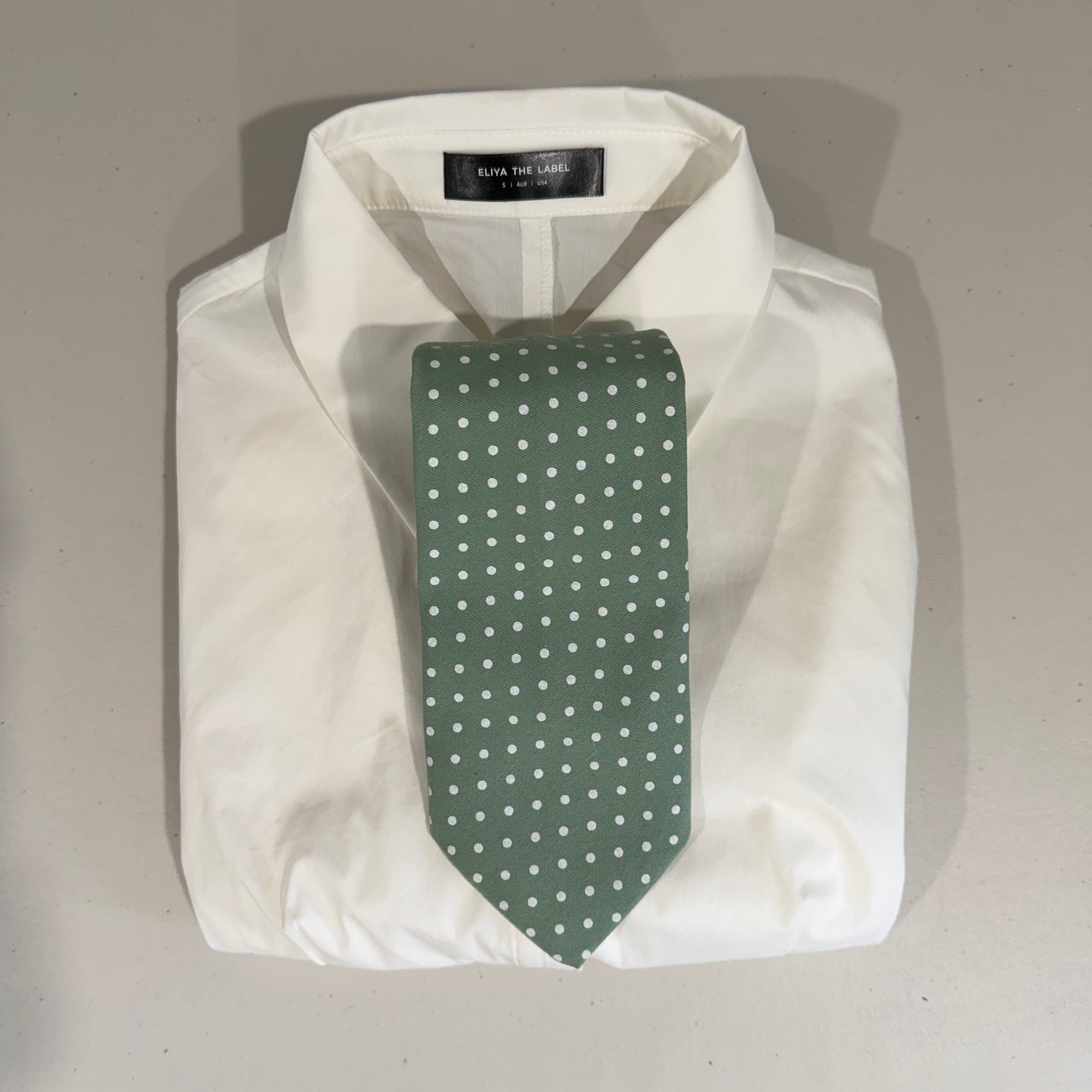 Neck Tie - Green Spot