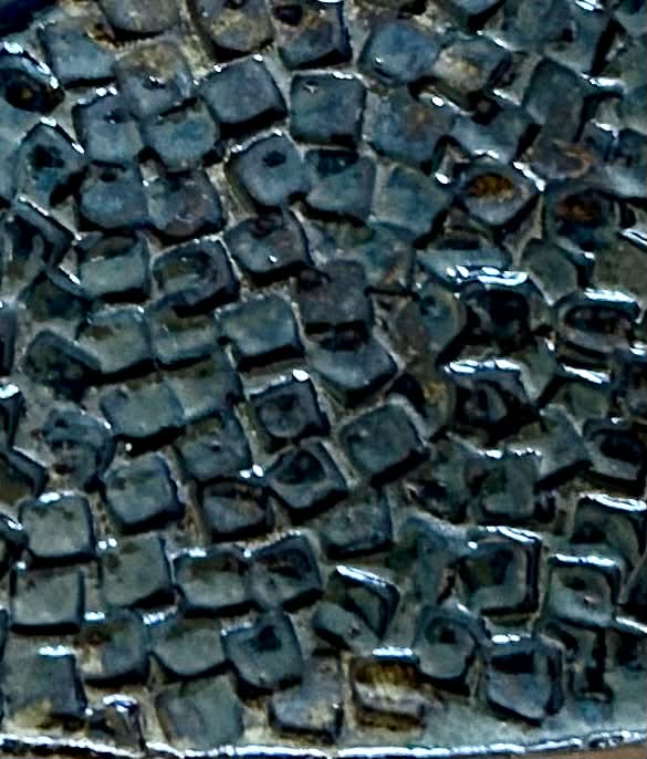 Glossy brown spoonfish