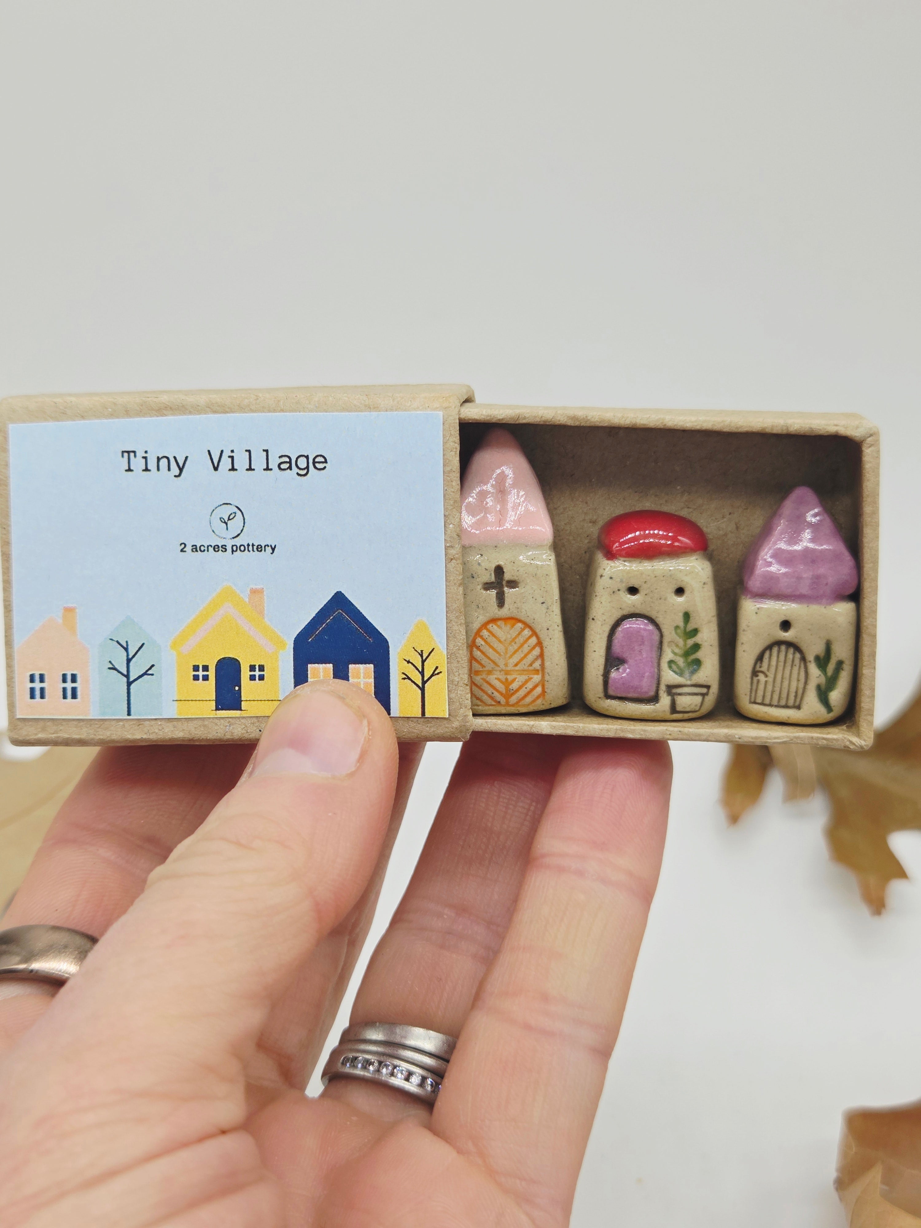 Tiny Ceramic Village - Winter Way