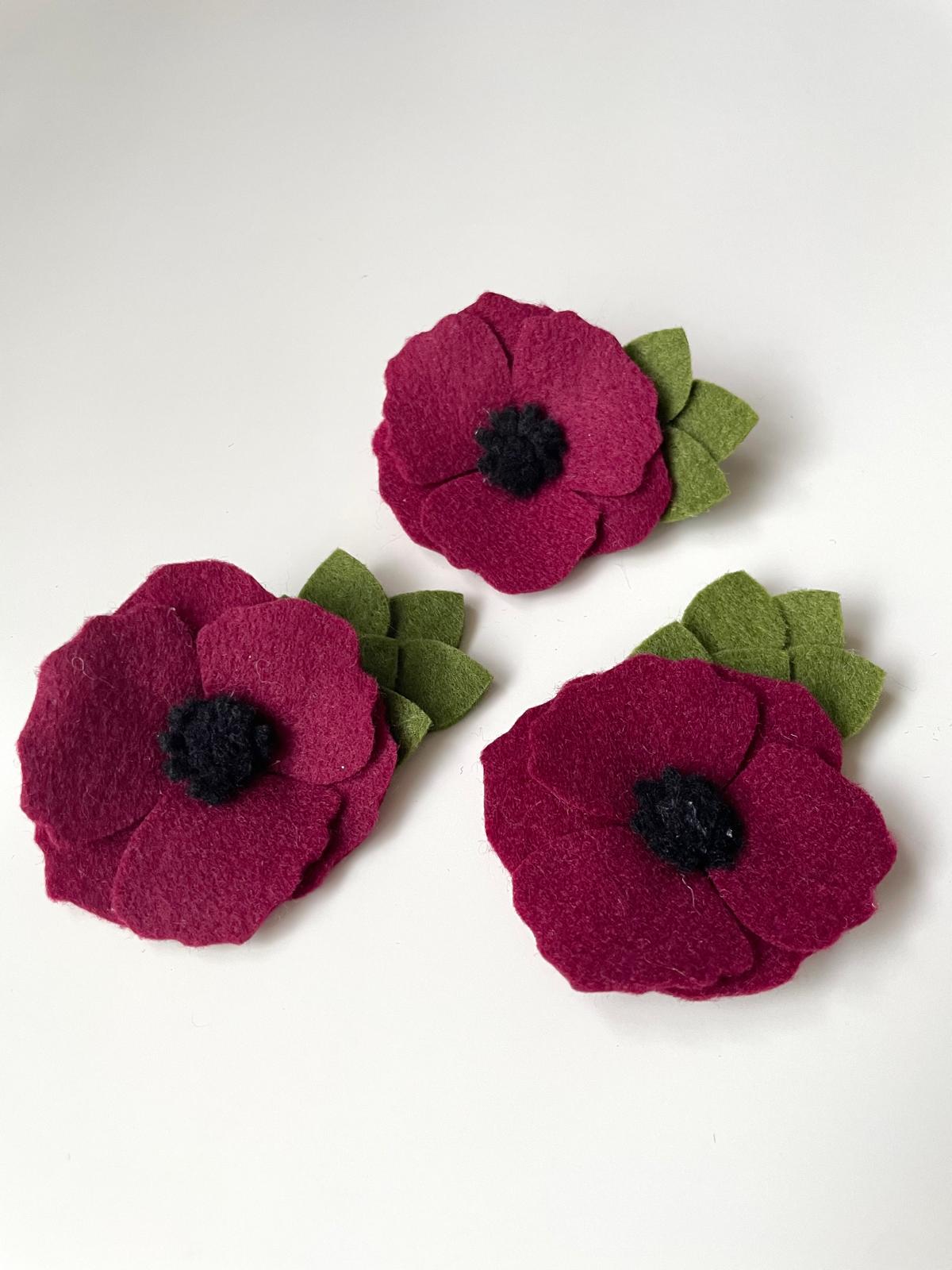 Red Poppy brooch or clip