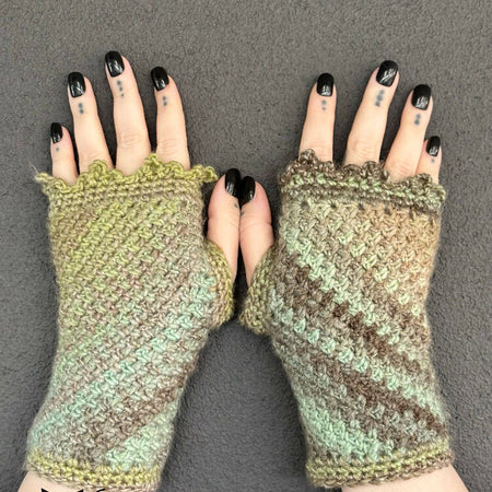 Mossy Forest Gloves Crochet Pattern