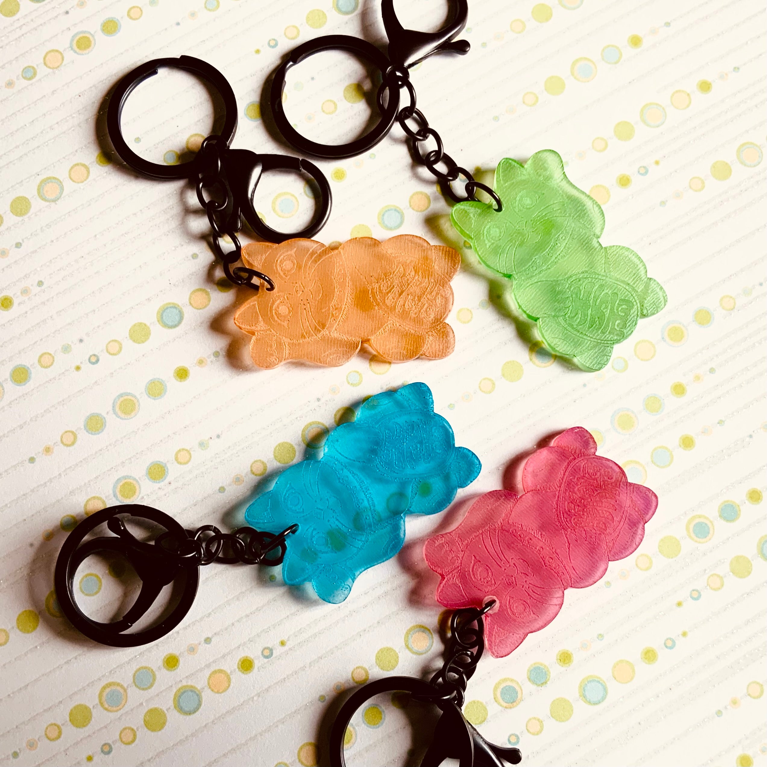Maneki Neko Lucky Cat Resin Keyring | Choose your colour