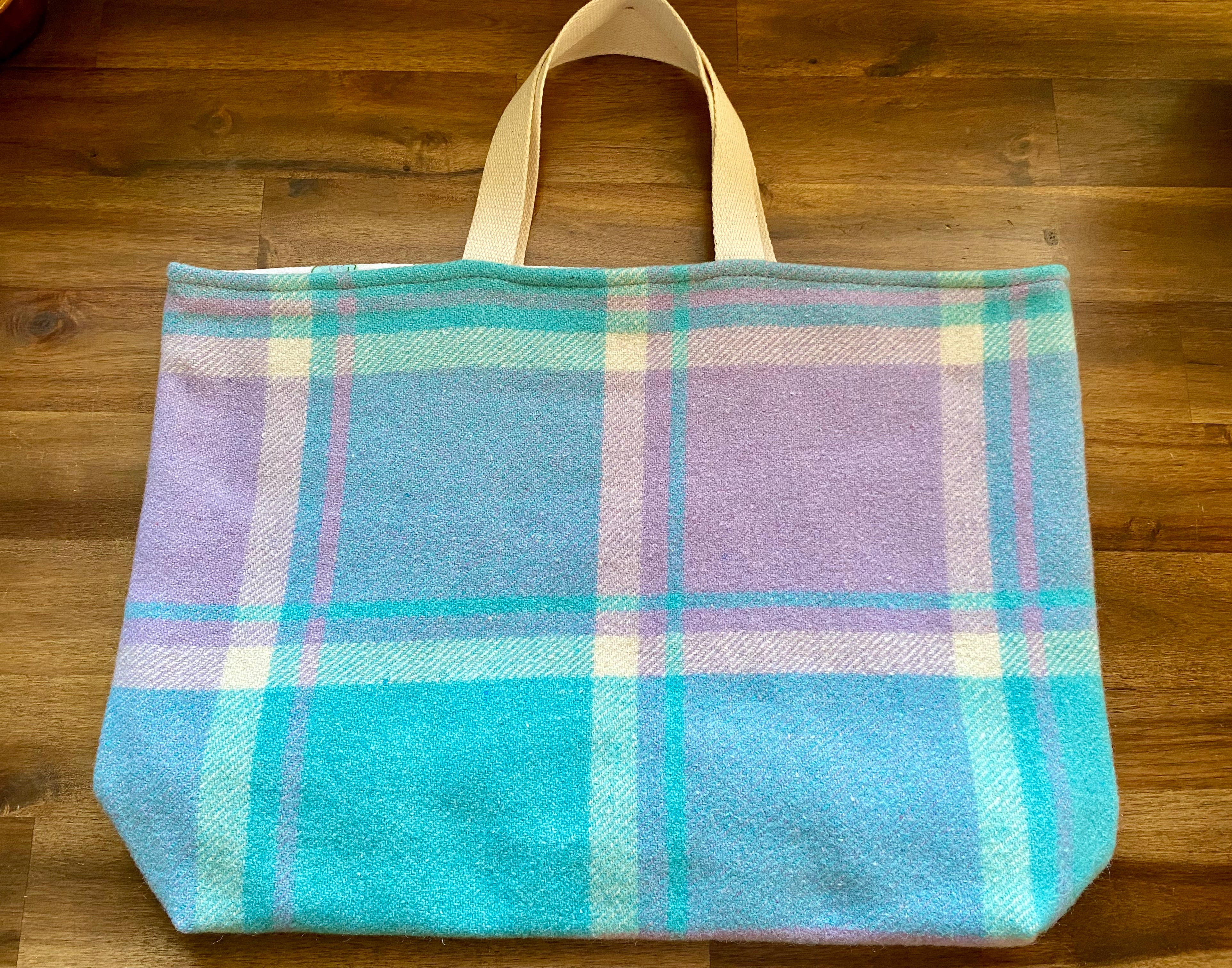Upcycled Woollen Blanket - Market Tote - Mauve/blue