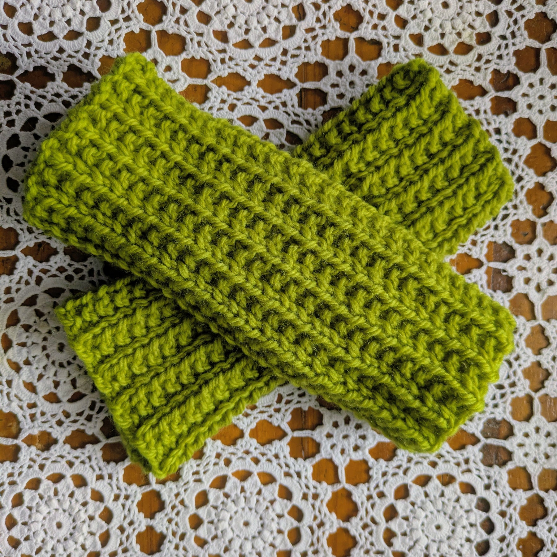 Drover Fingerless Mitts. Handknit Wool Wrist Warmers