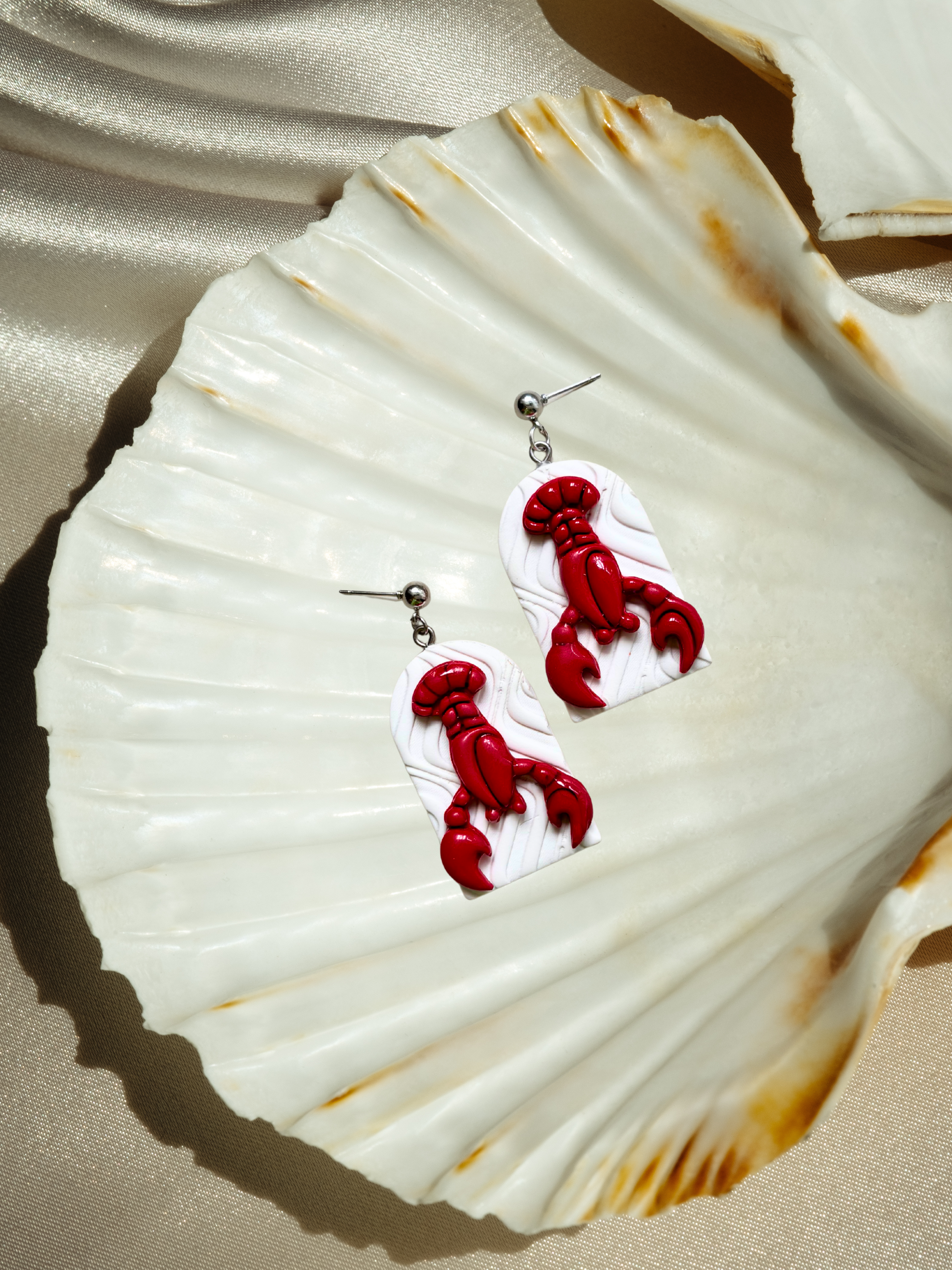 Seaside Stories | Lobster Dangle Earrings