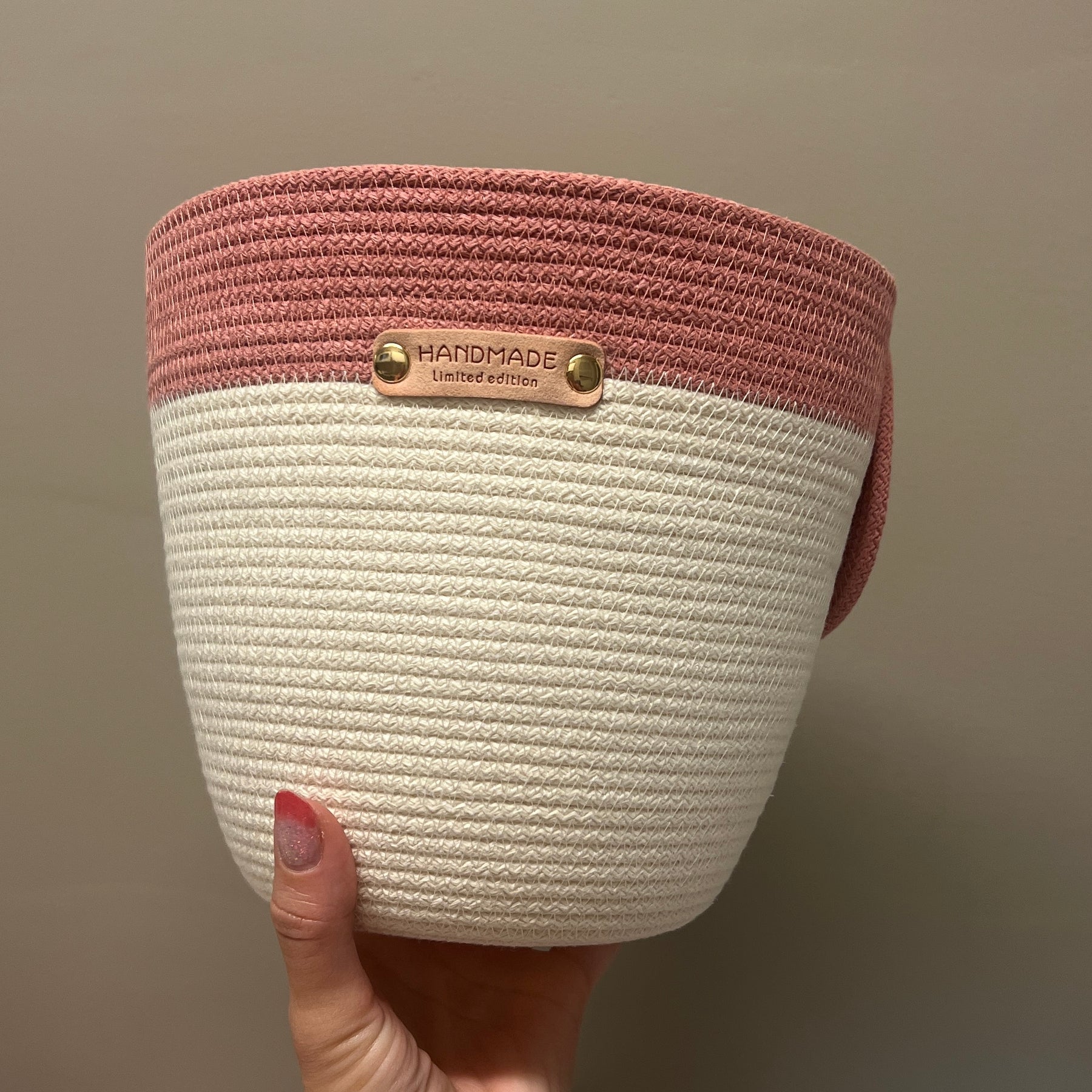 Rope basket