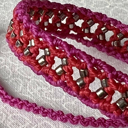 Red & Pink Micro Macrame (Miyuki beads)