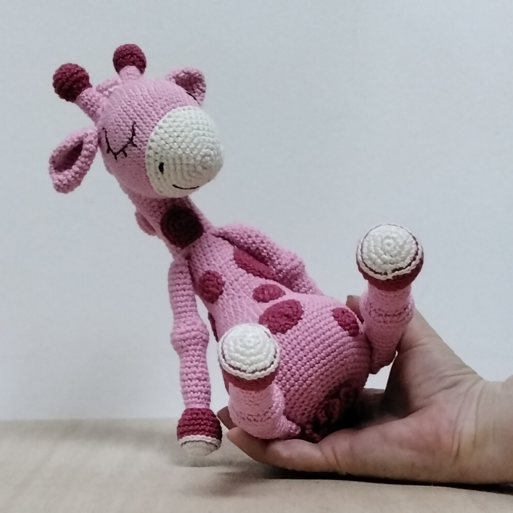 Pink-sleepy-giraffe-size-Australian-made-watch-the-birdy-crochet