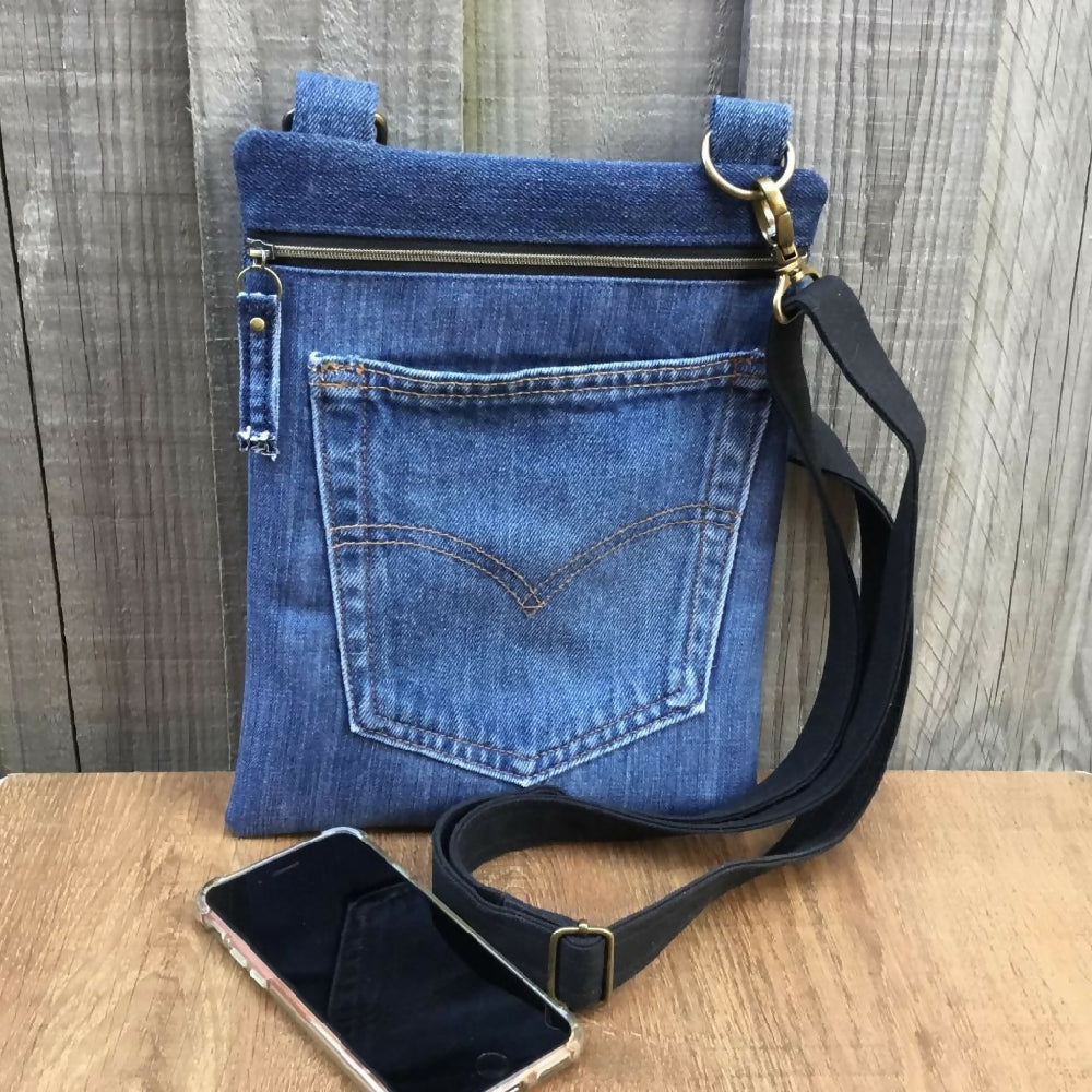 denim_crossbody_03e