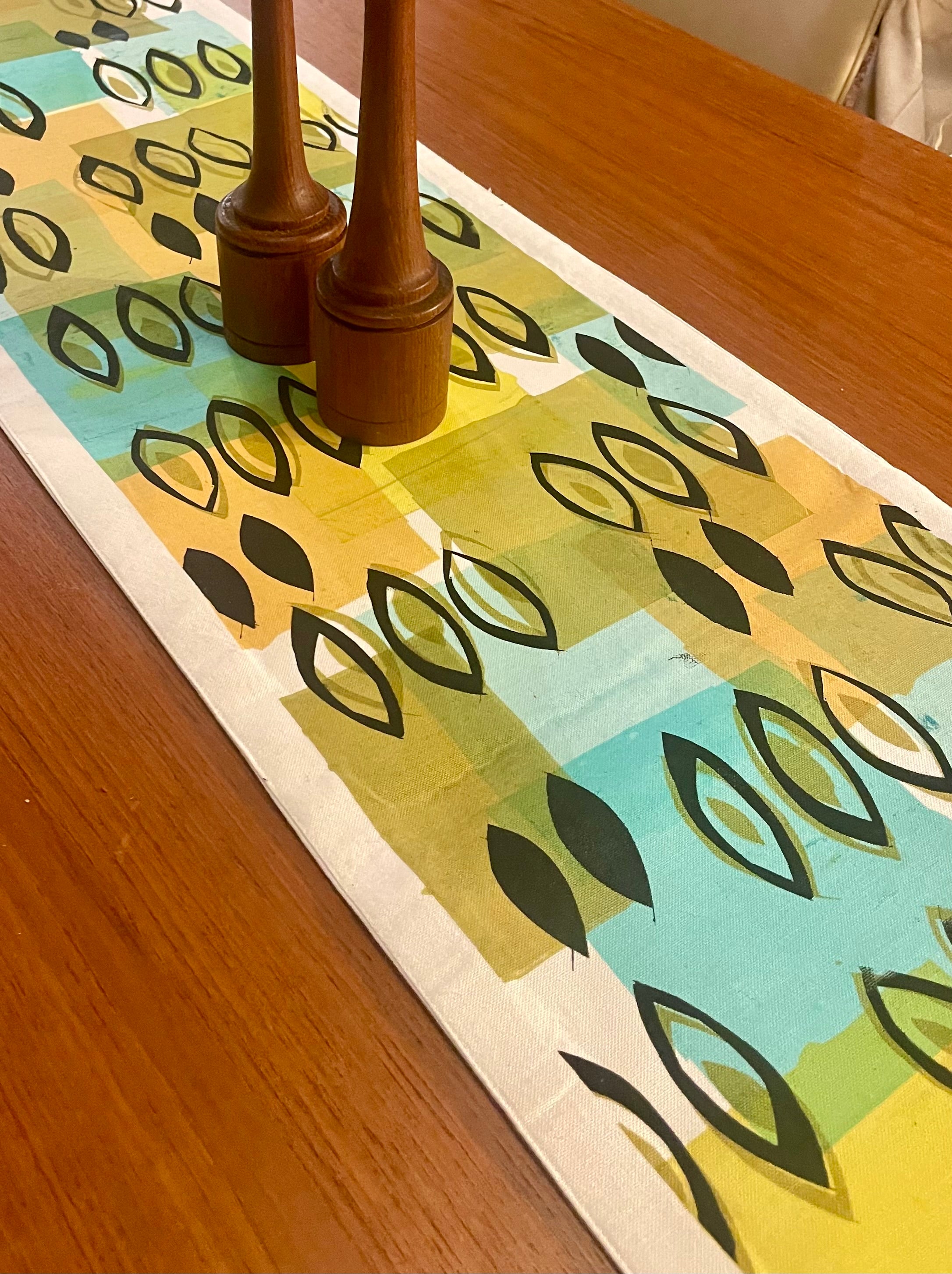 Table runner - Turquoise gold and black peaks