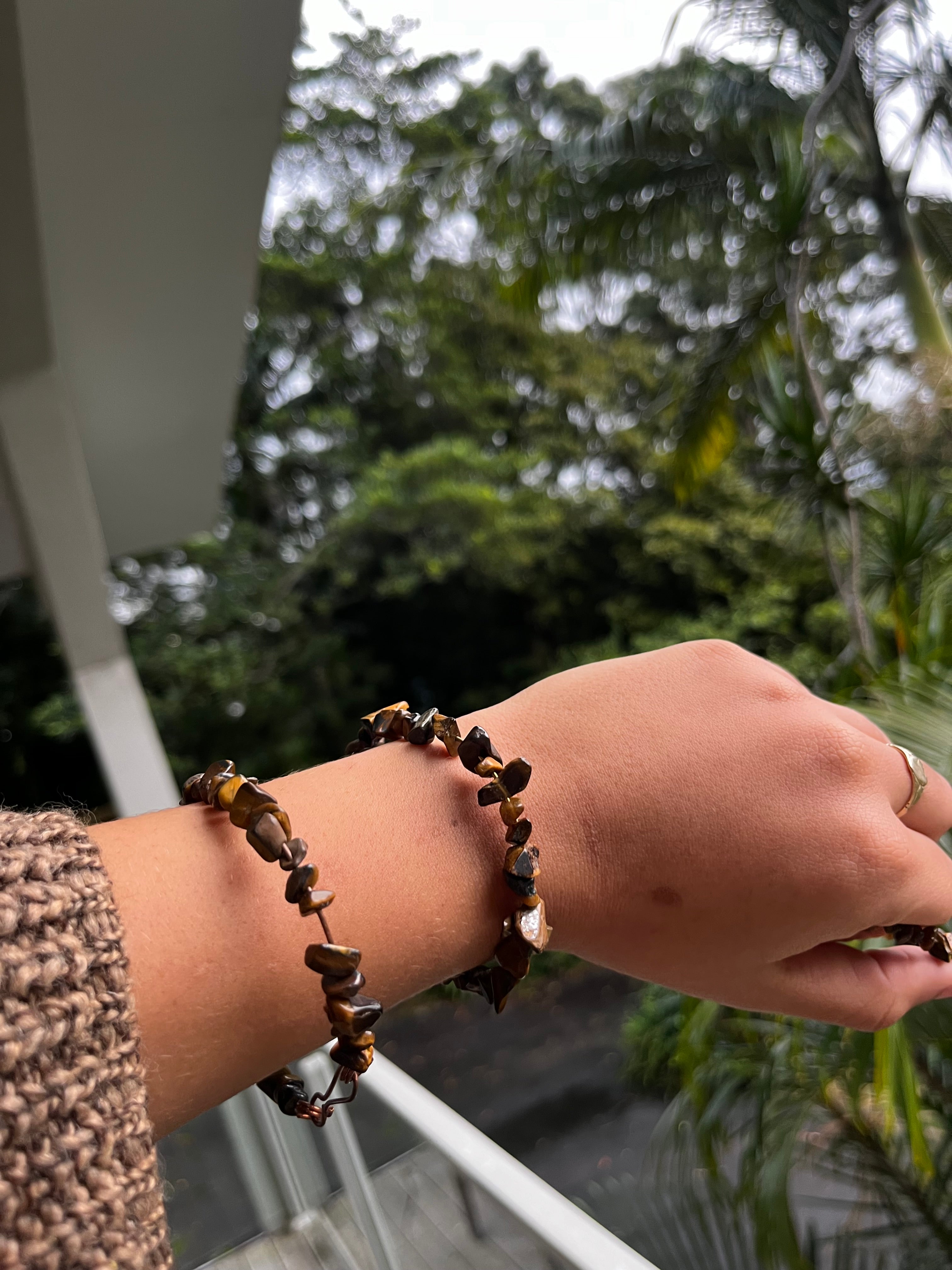 Tigers eye bracket