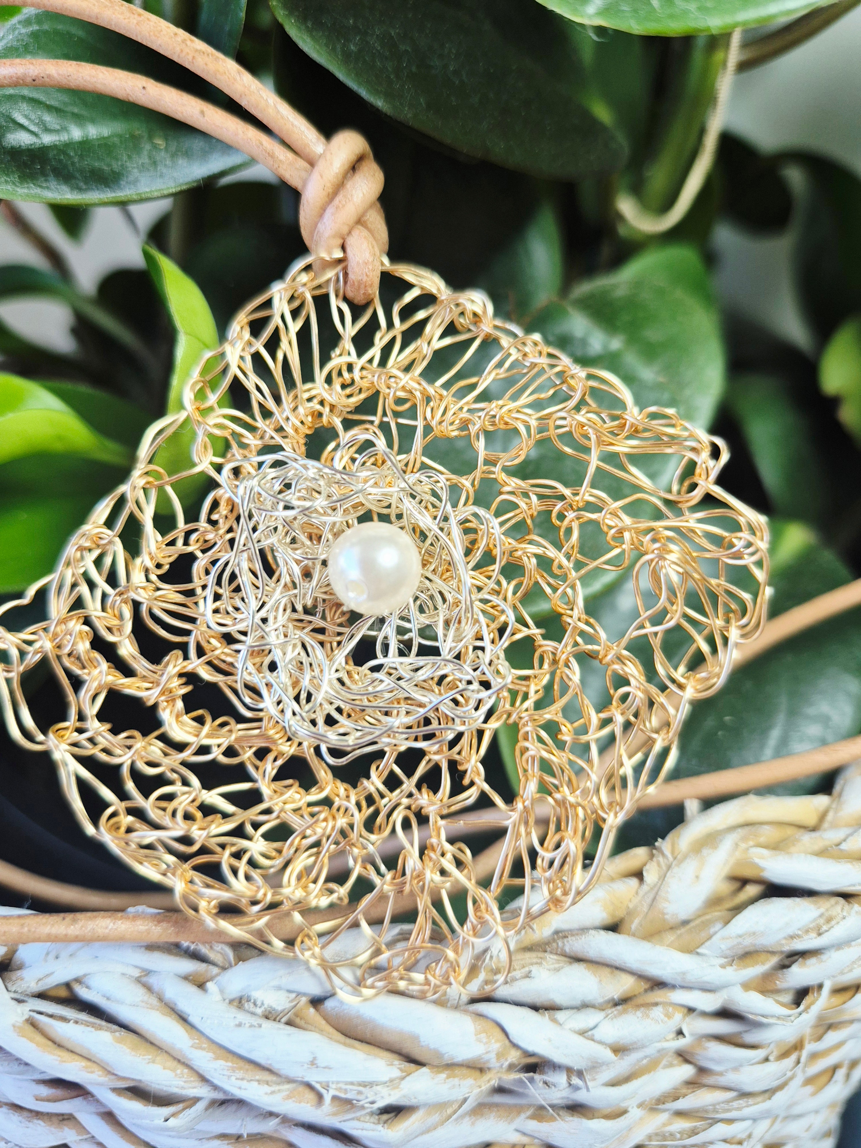 Wire crochet necklace