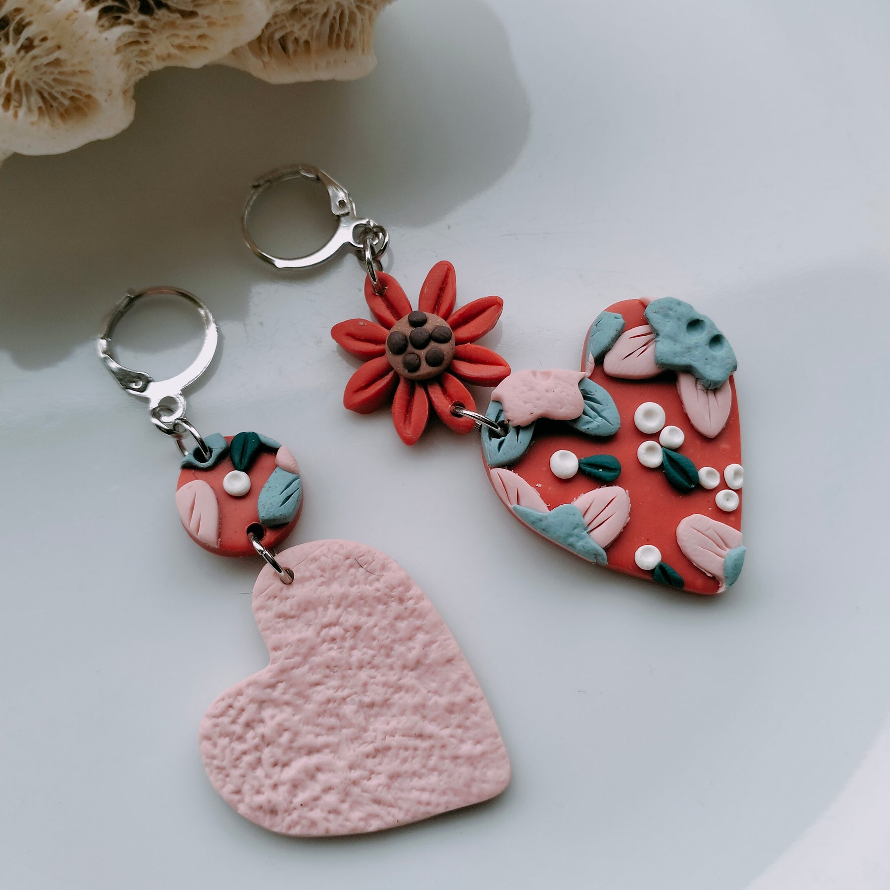 "Heart Frolics" Dangle Earrings - Blush & Cherry Pop