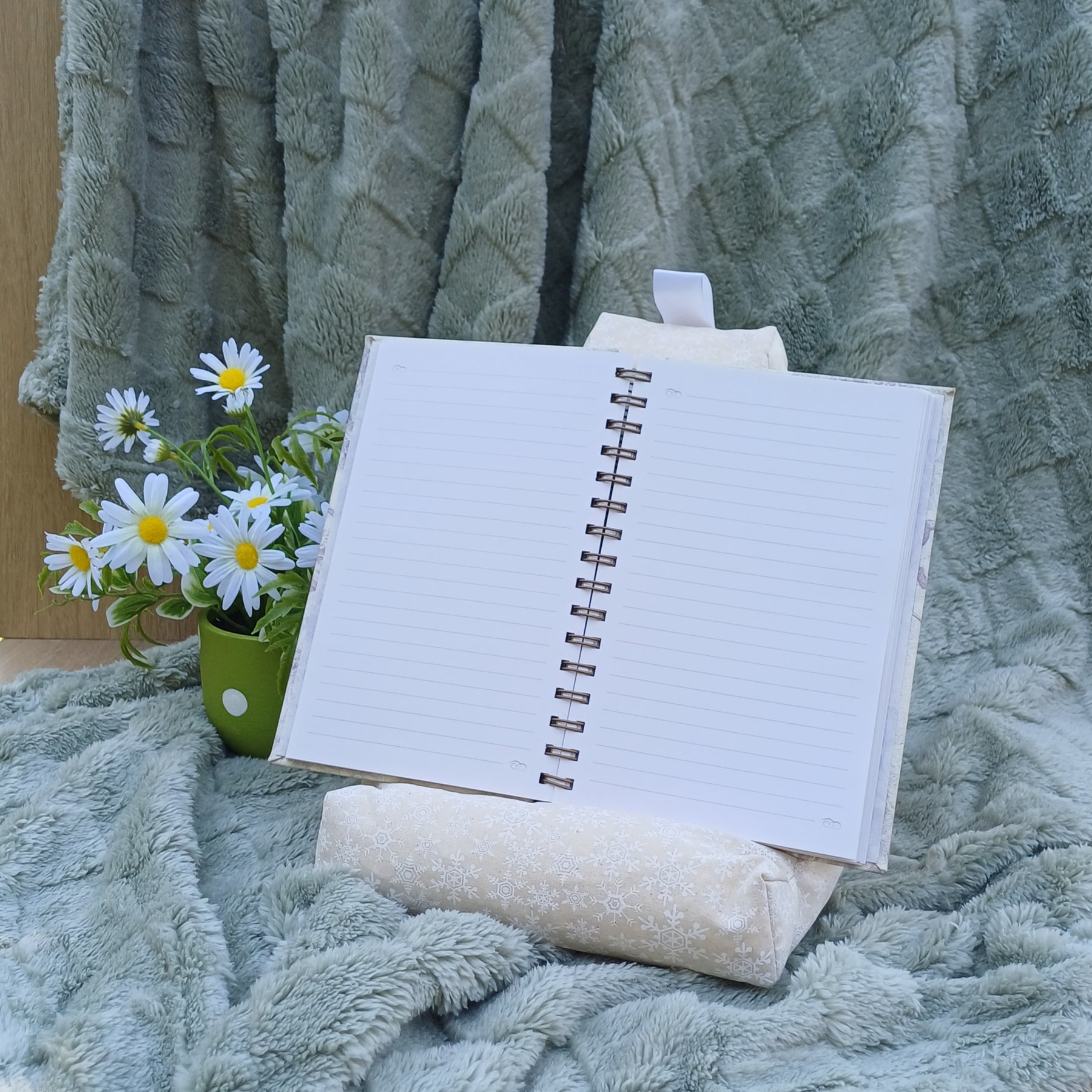 Dog Design Pillow to suit Book and Tablet