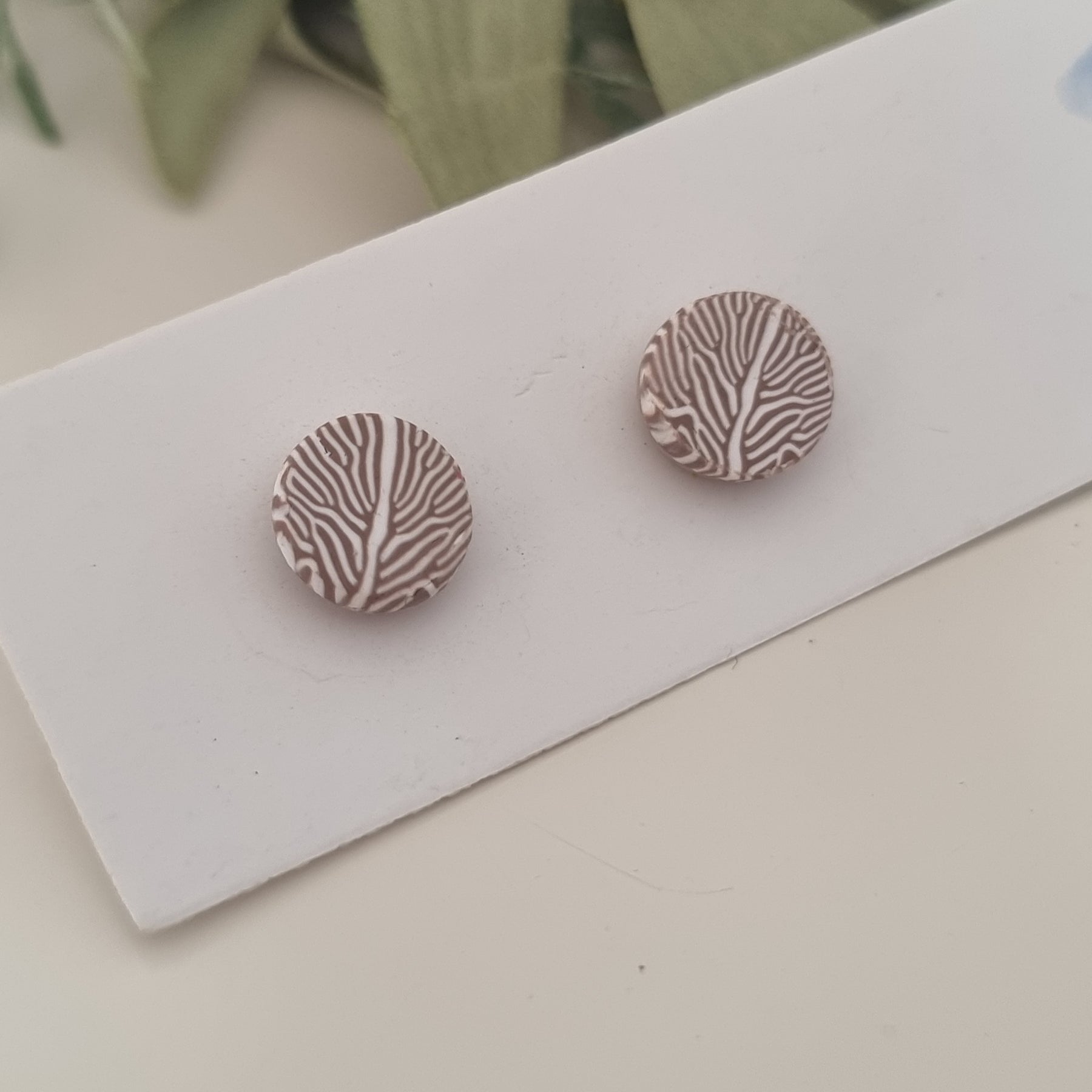 Whispering Graine Studs