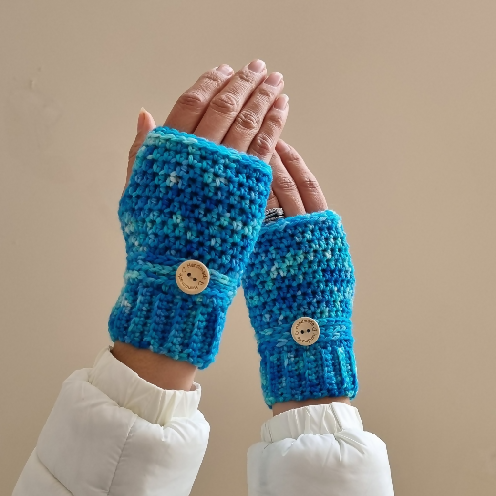 Crochet fingerless Mitts