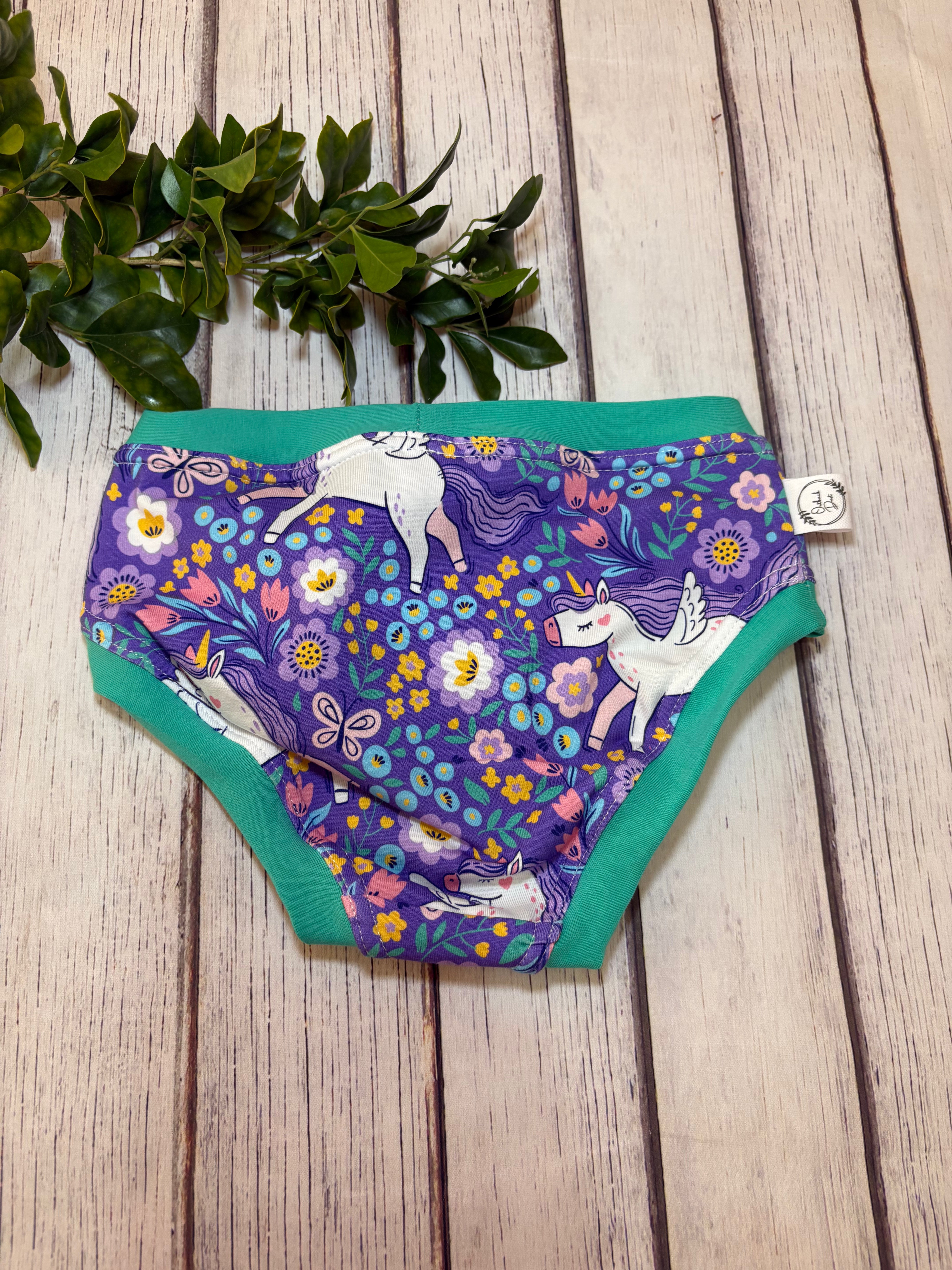 Kid's Size 4 Underwear