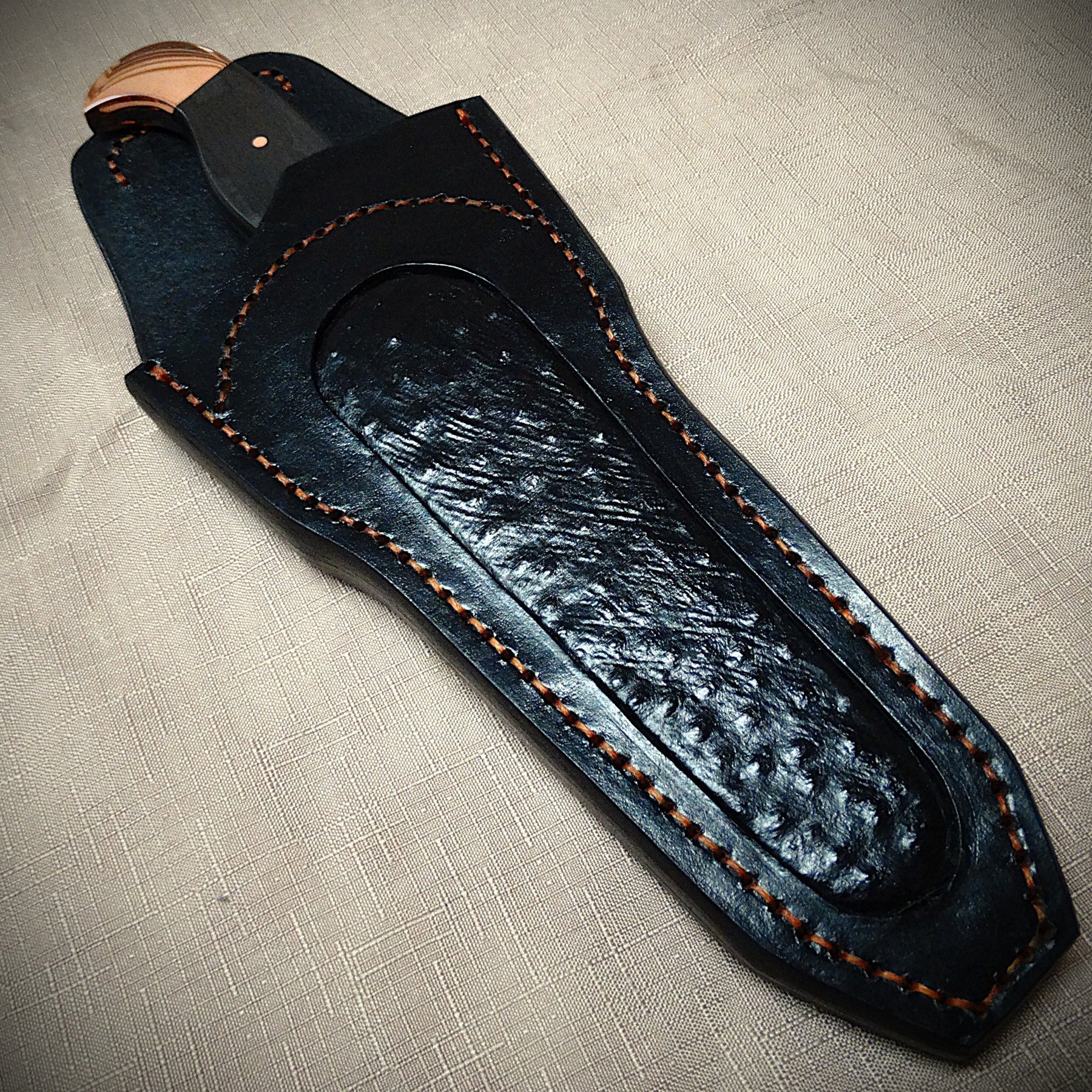 Art knife, exotic leather sheath, Copper, carbon fibre
