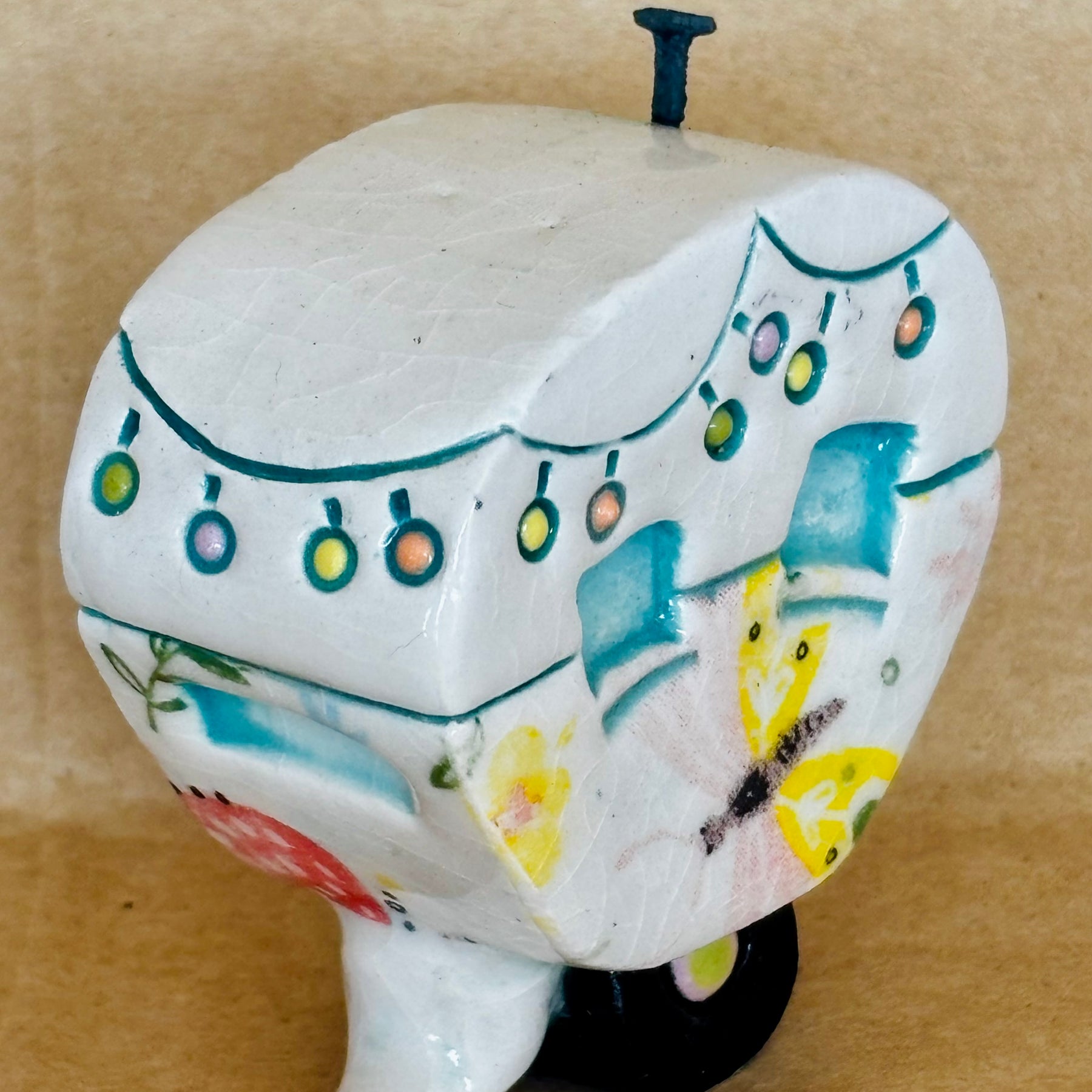 Small Retro Collectable Ceramic Caravan 13