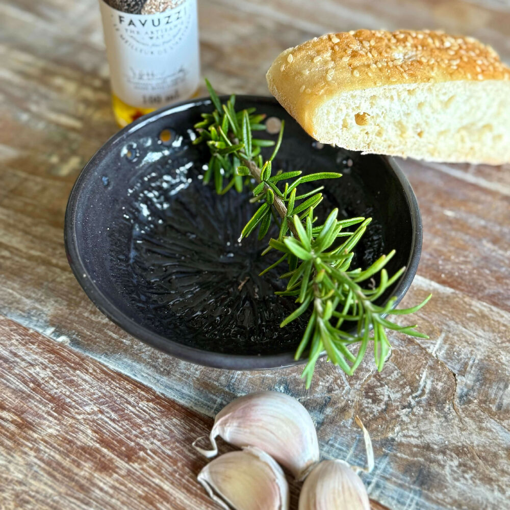 Australian-Ceramic-Artist-Ana-Ceramica-Handmade-Pottery-Ceramics-Home-Decor-Kitchen-and-Dining-Servingware-Large-Grater-Herb-Stripper-Combo-Black-Clay-Wheel-Thrown-Pottery