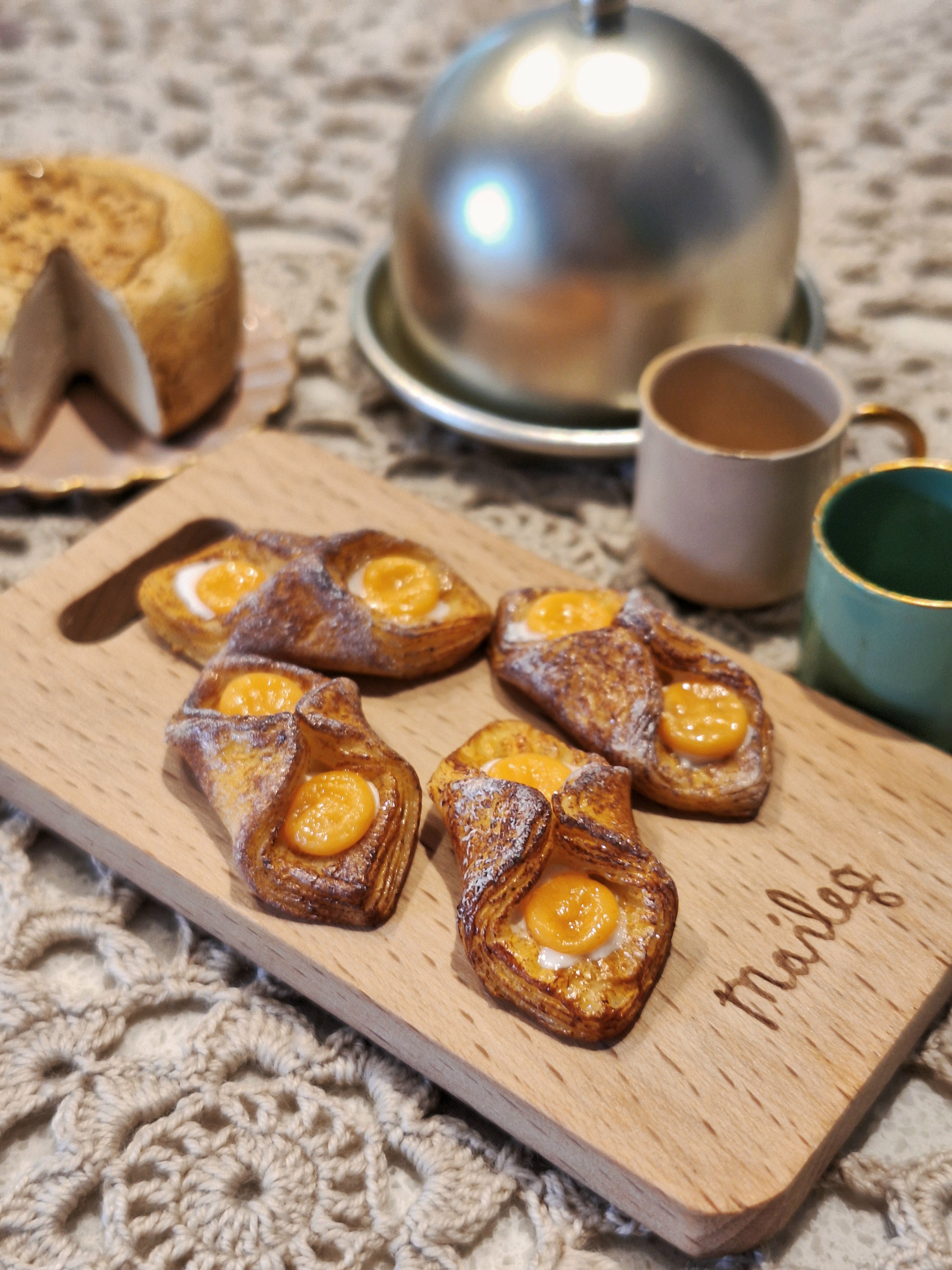 Single Apricot Danish